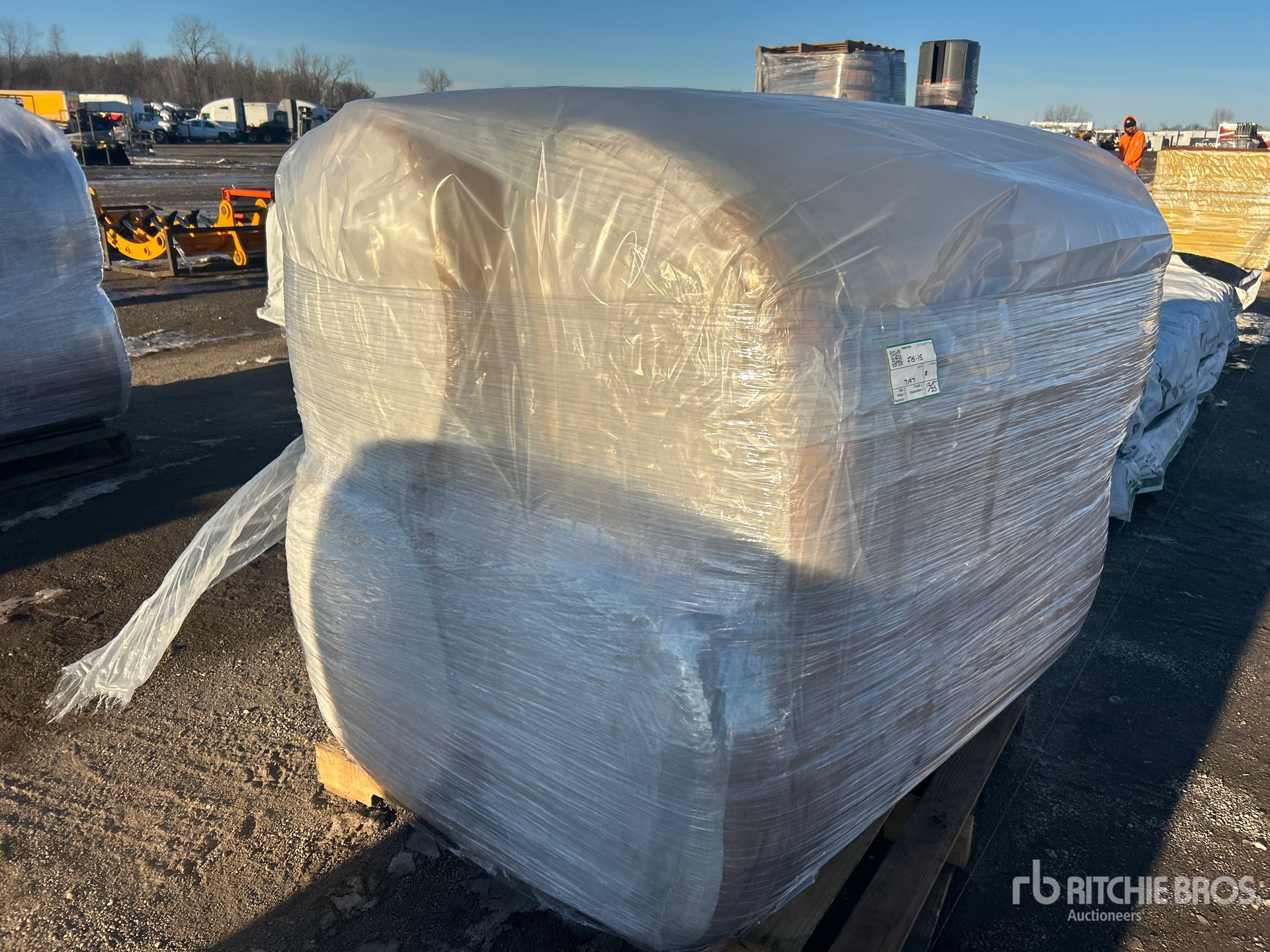 Aspect général with Image, coin avant droit