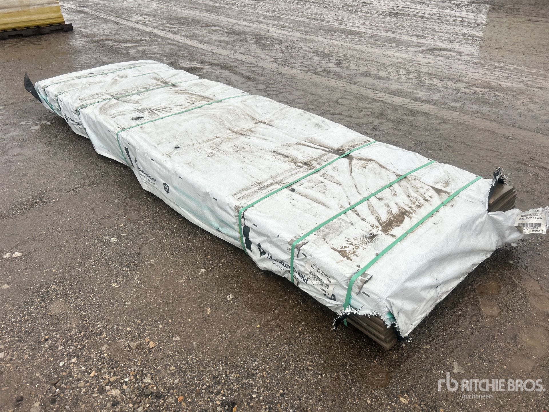 Aspect général with Image, coin arrière droit