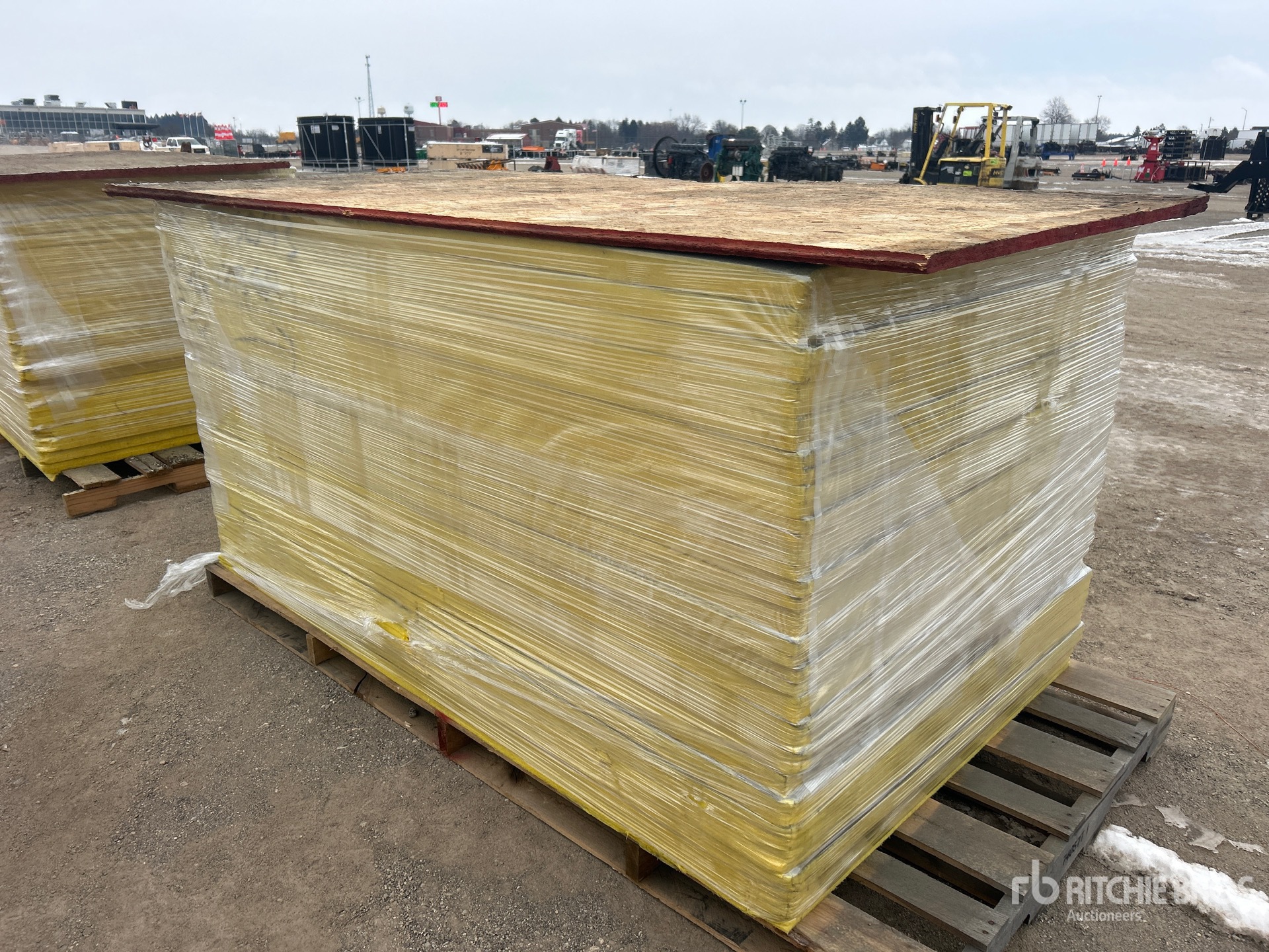 Aspect général with Image, coin arrière droit