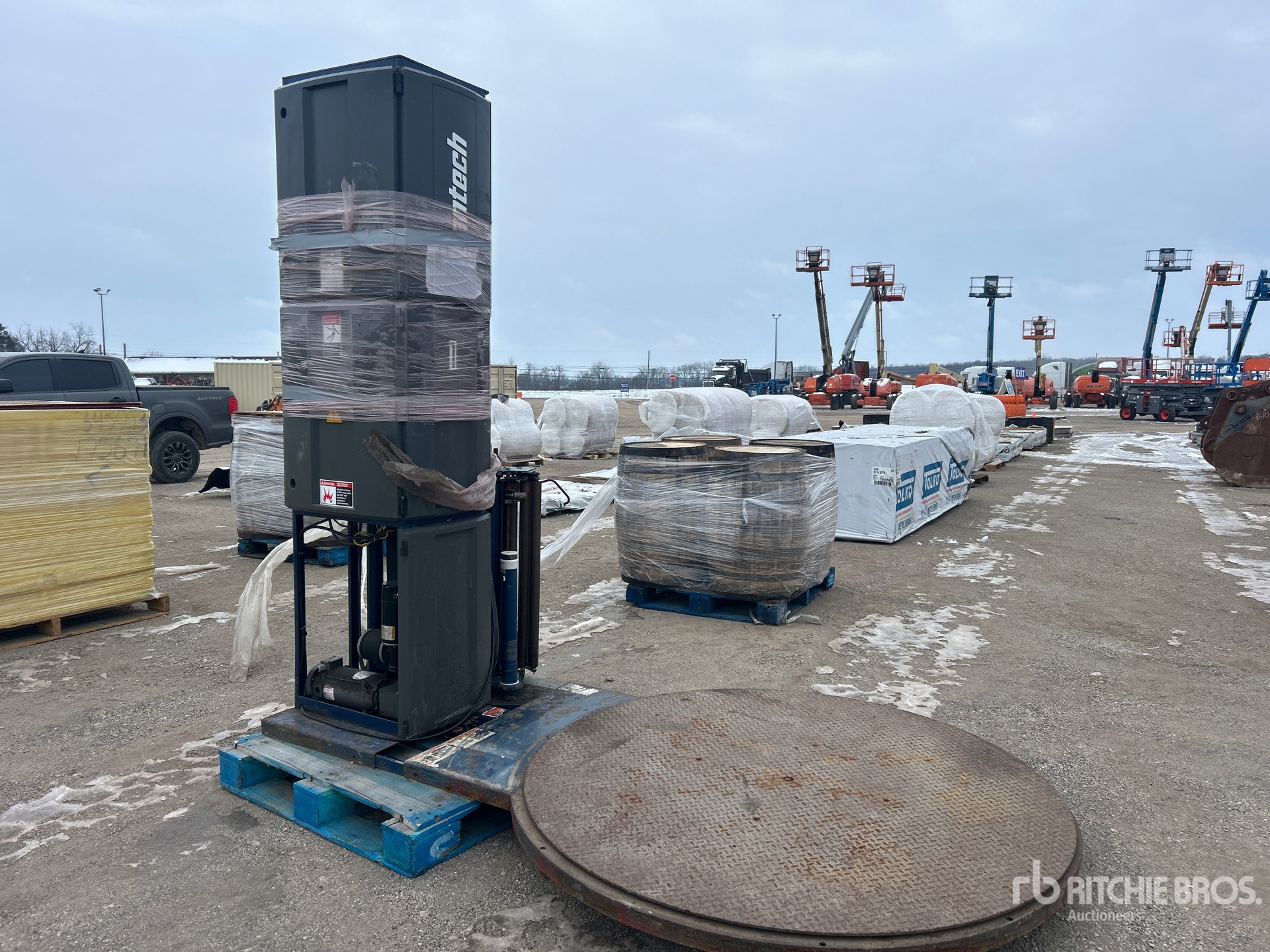 General Appearance with Picture, Left Rear Corner