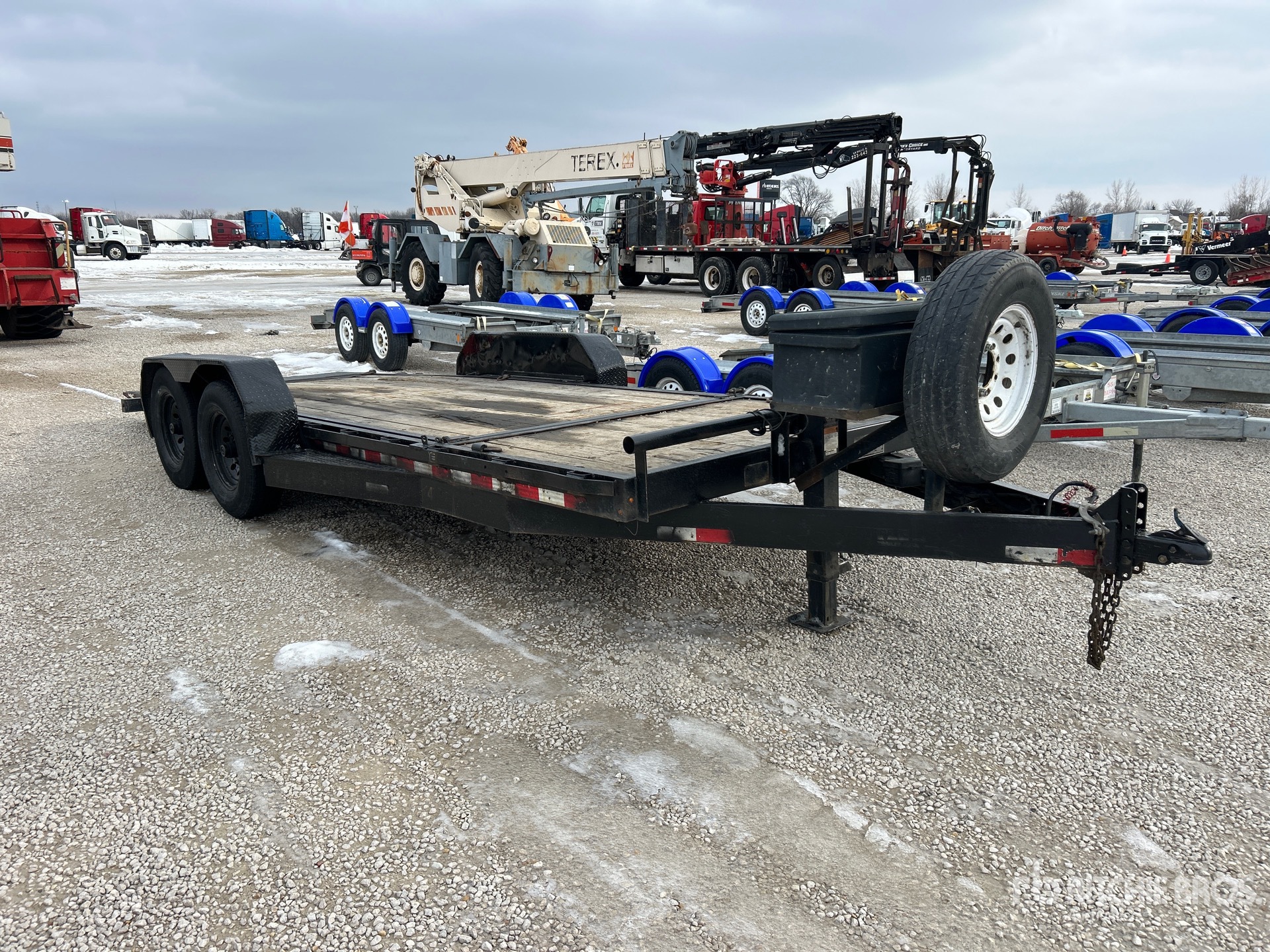 Aspect général with Image, coin avant droit