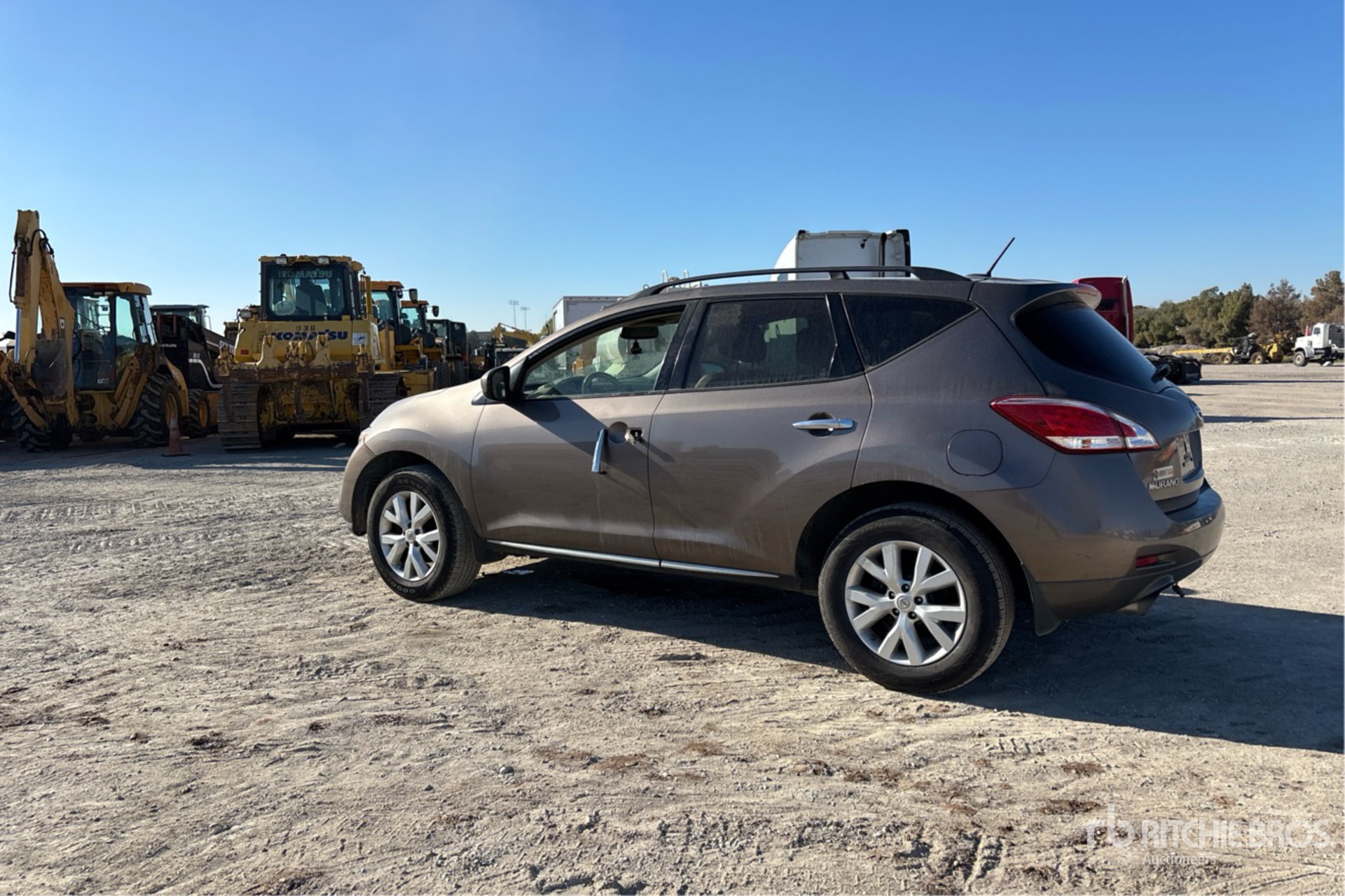 General Appearance with Imagen: esquina trasera izquierda