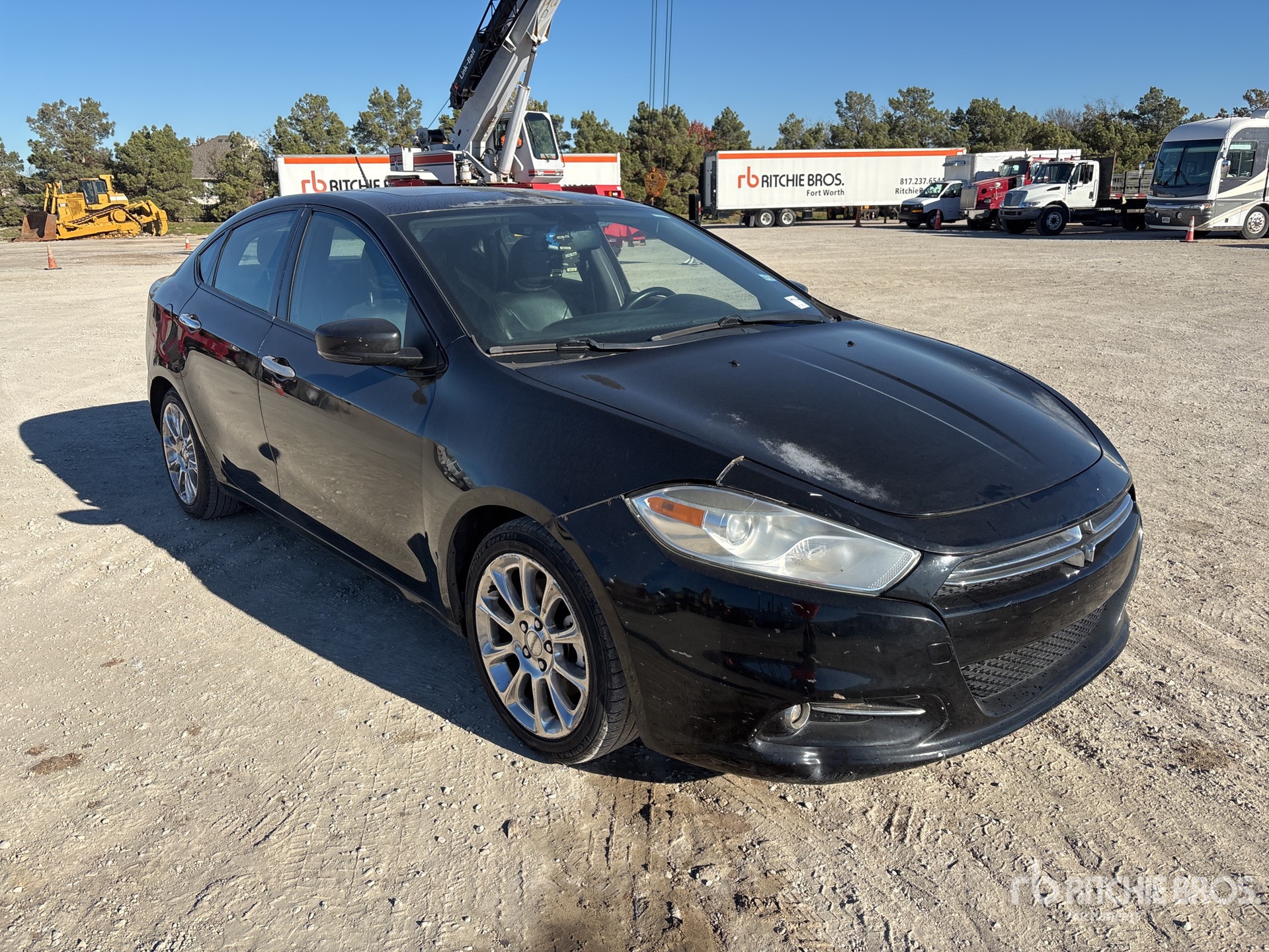 General Appearance with Picture, Right Front Corner