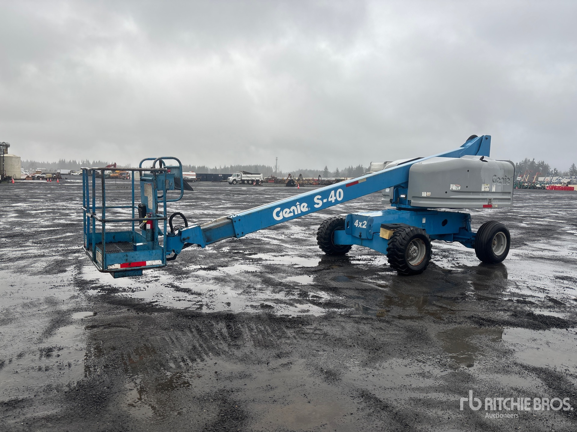 General Appearance with Picture, Left Front Corner