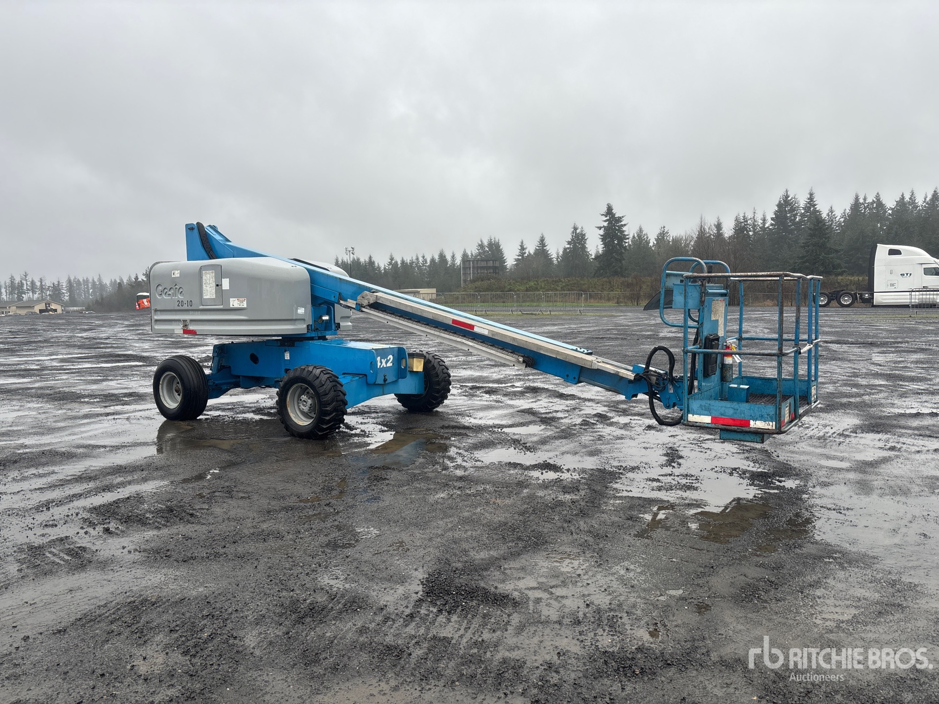 General Appearance with Picture, Right Front Corner