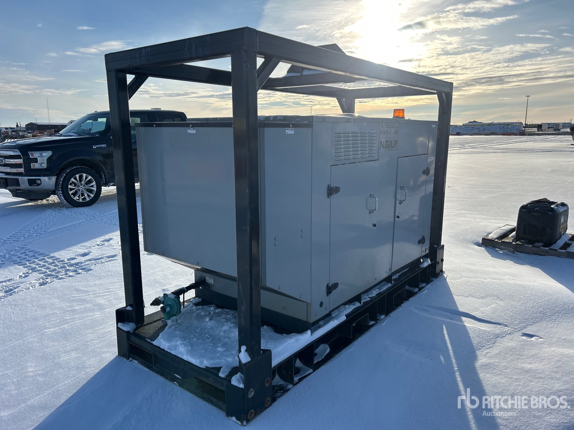 General Appearance with Picture, Left Rear Corner