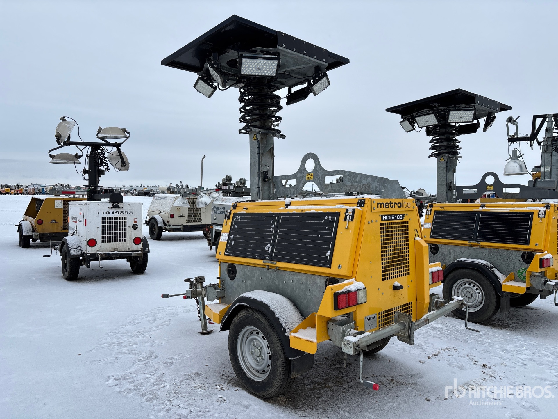 General Appearance with Bild, Ecke hinten links