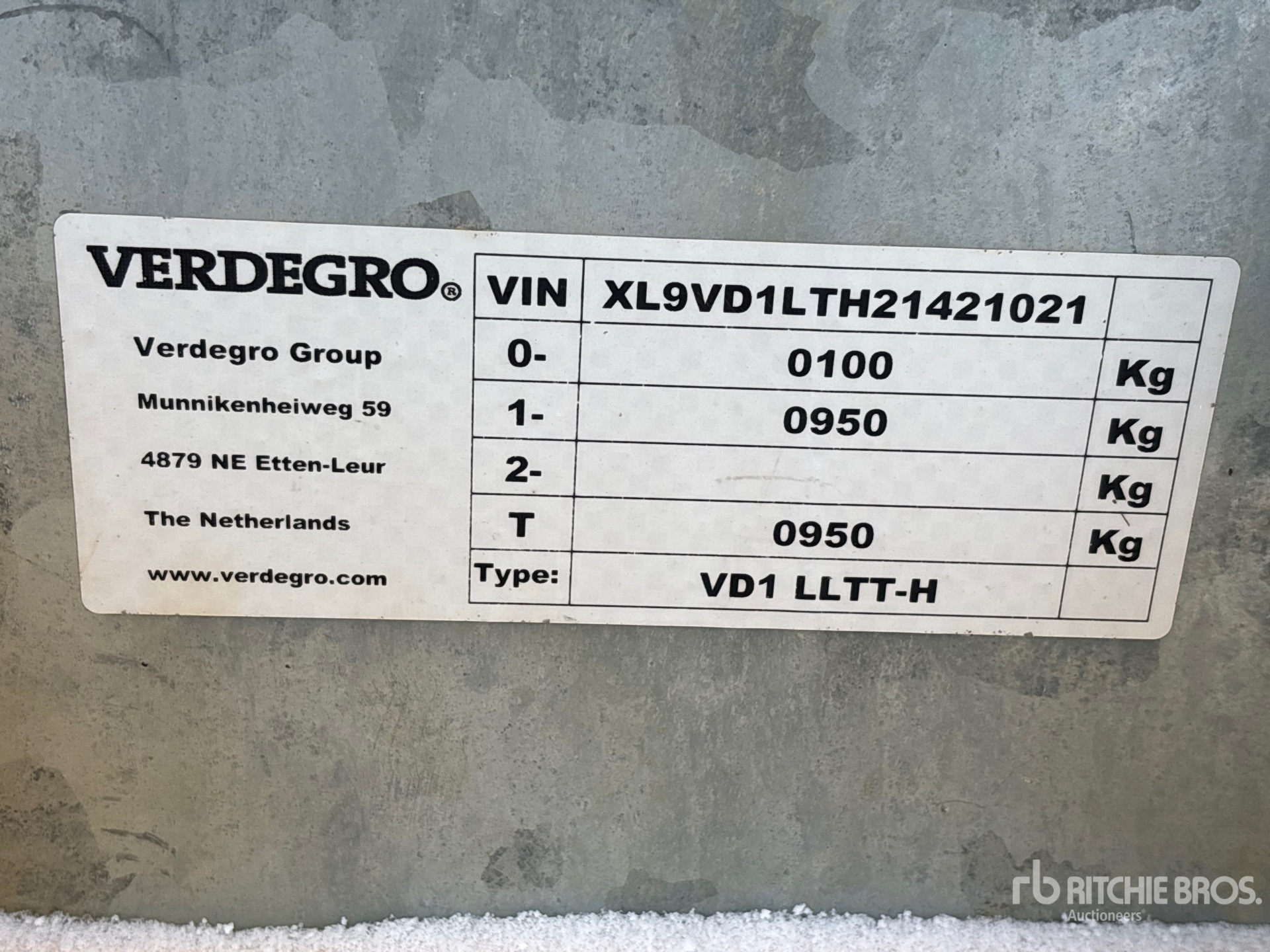 General Appearance with Seriennummer / FIN