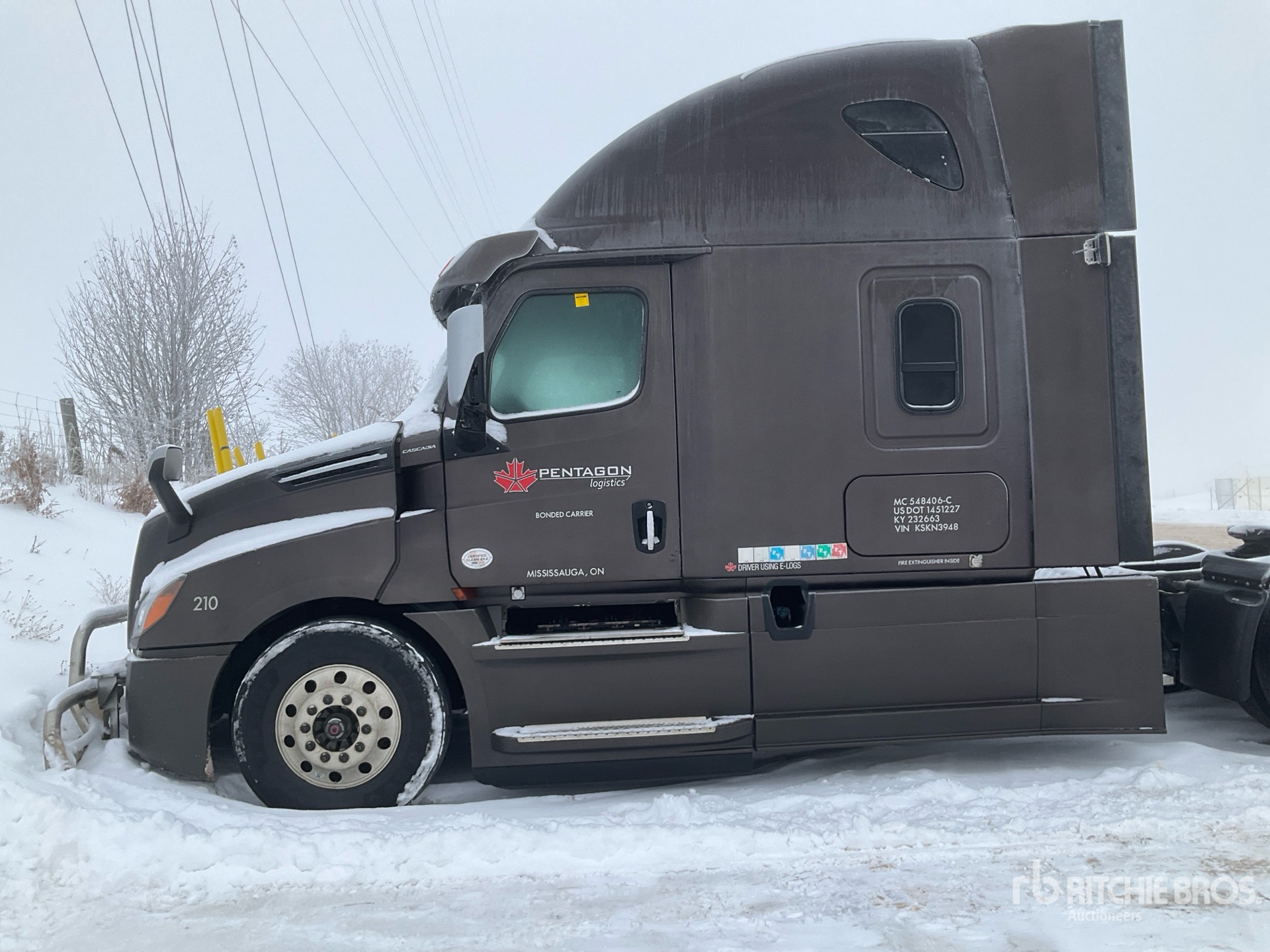 Photo of a 2019 Freightliner CASCADIA 126