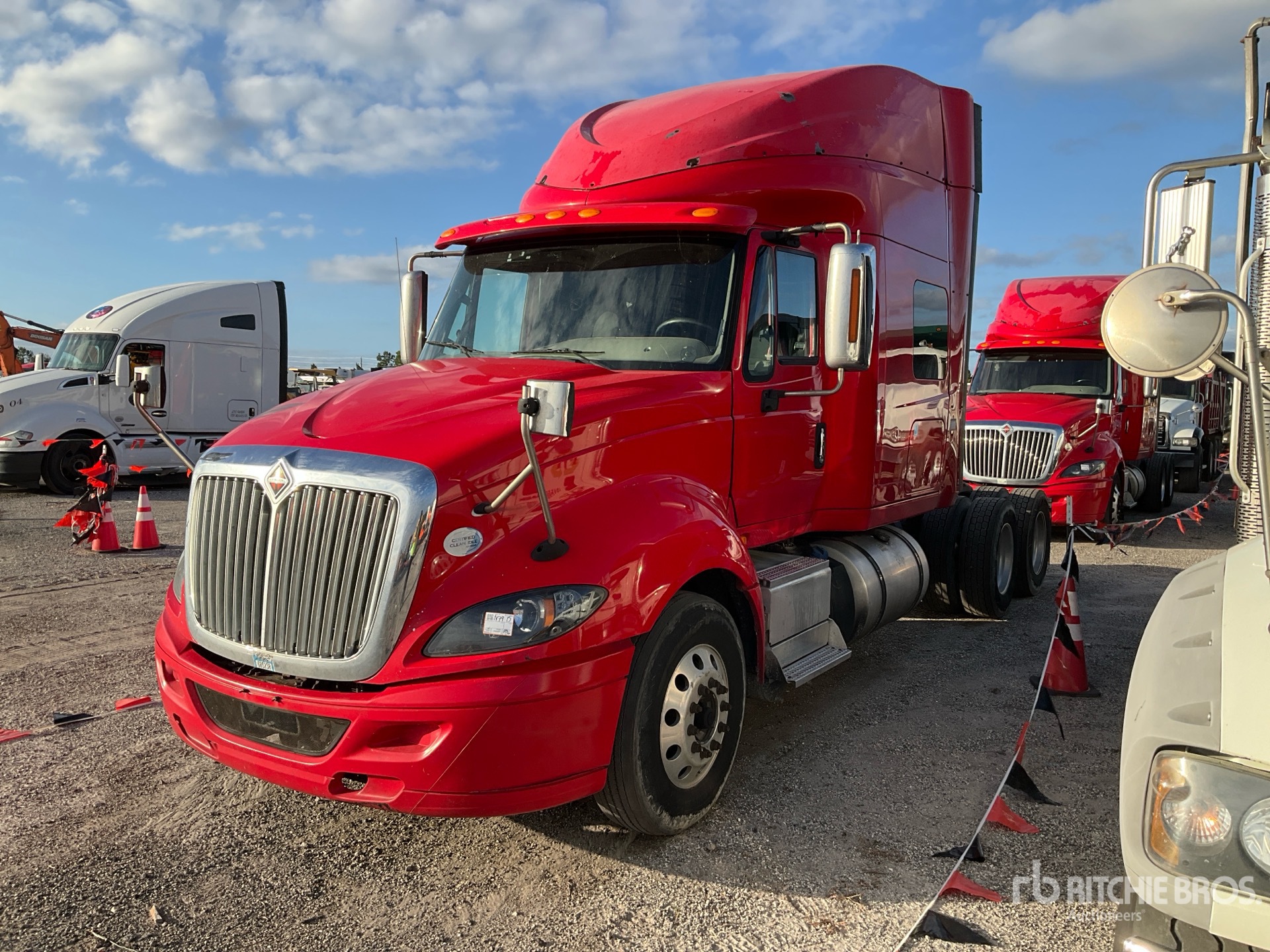 General Appearance with Imagen: esquina delantera izquierda