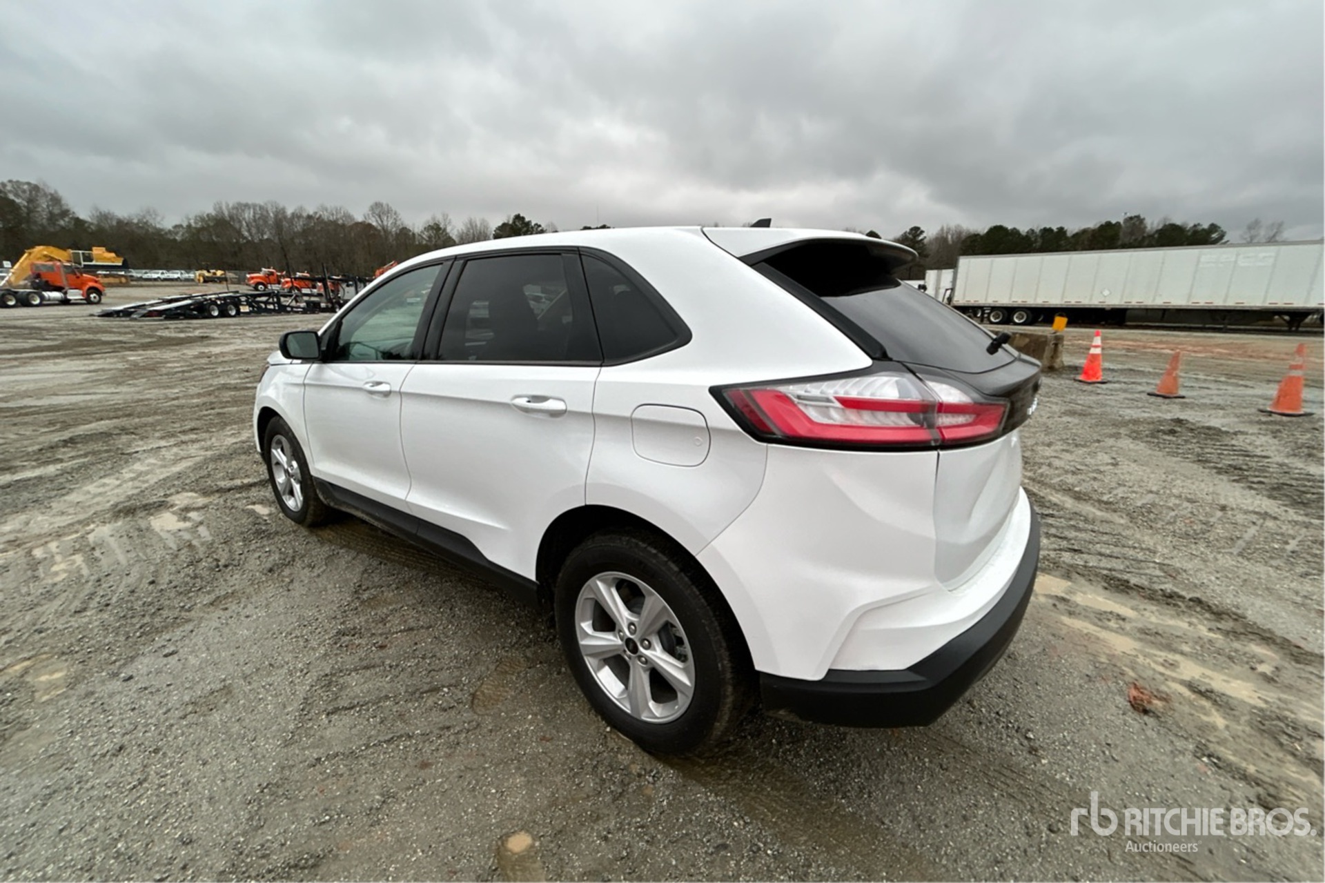 General Appearance with Imagen: esquina trasera izquierda