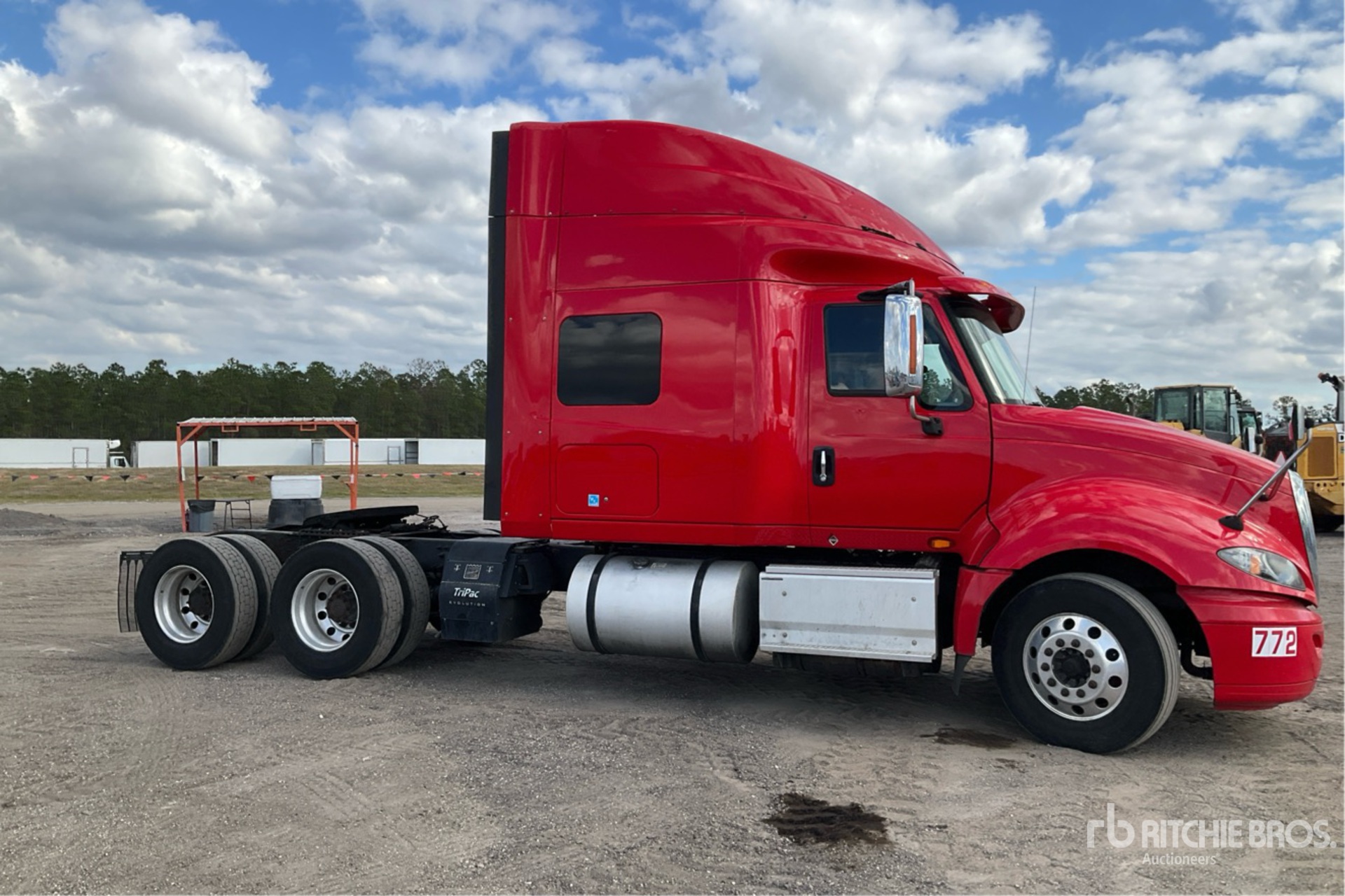 General Appearance with Imagen: esquina delantera derecha