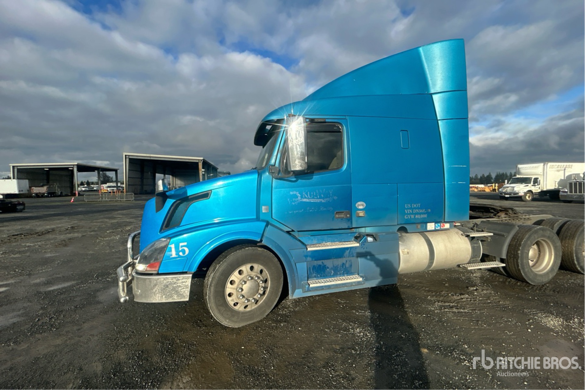 General Appearance with Picture, Left Front Corner