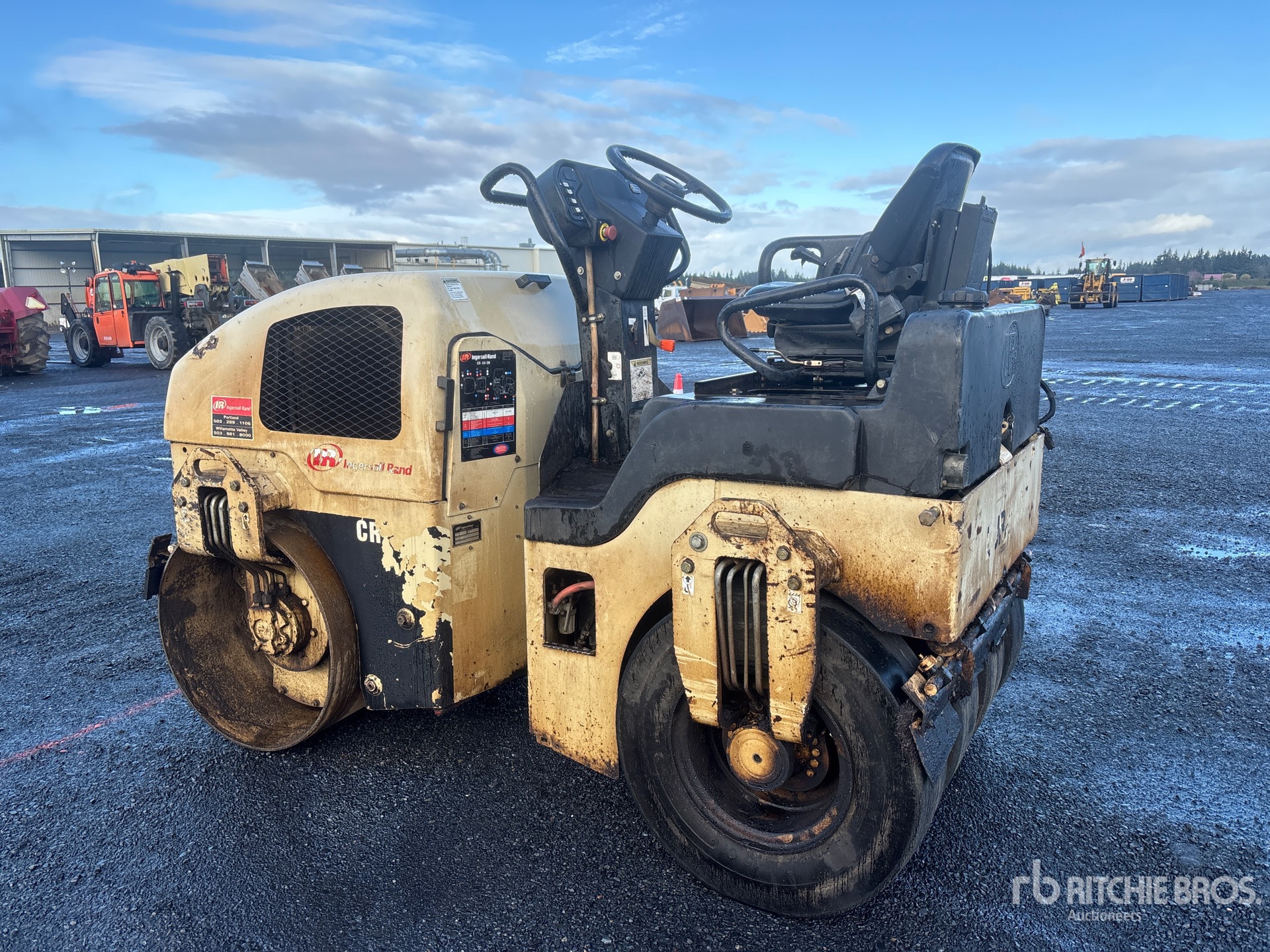 General Appearance with Picture, Left Rear Corner