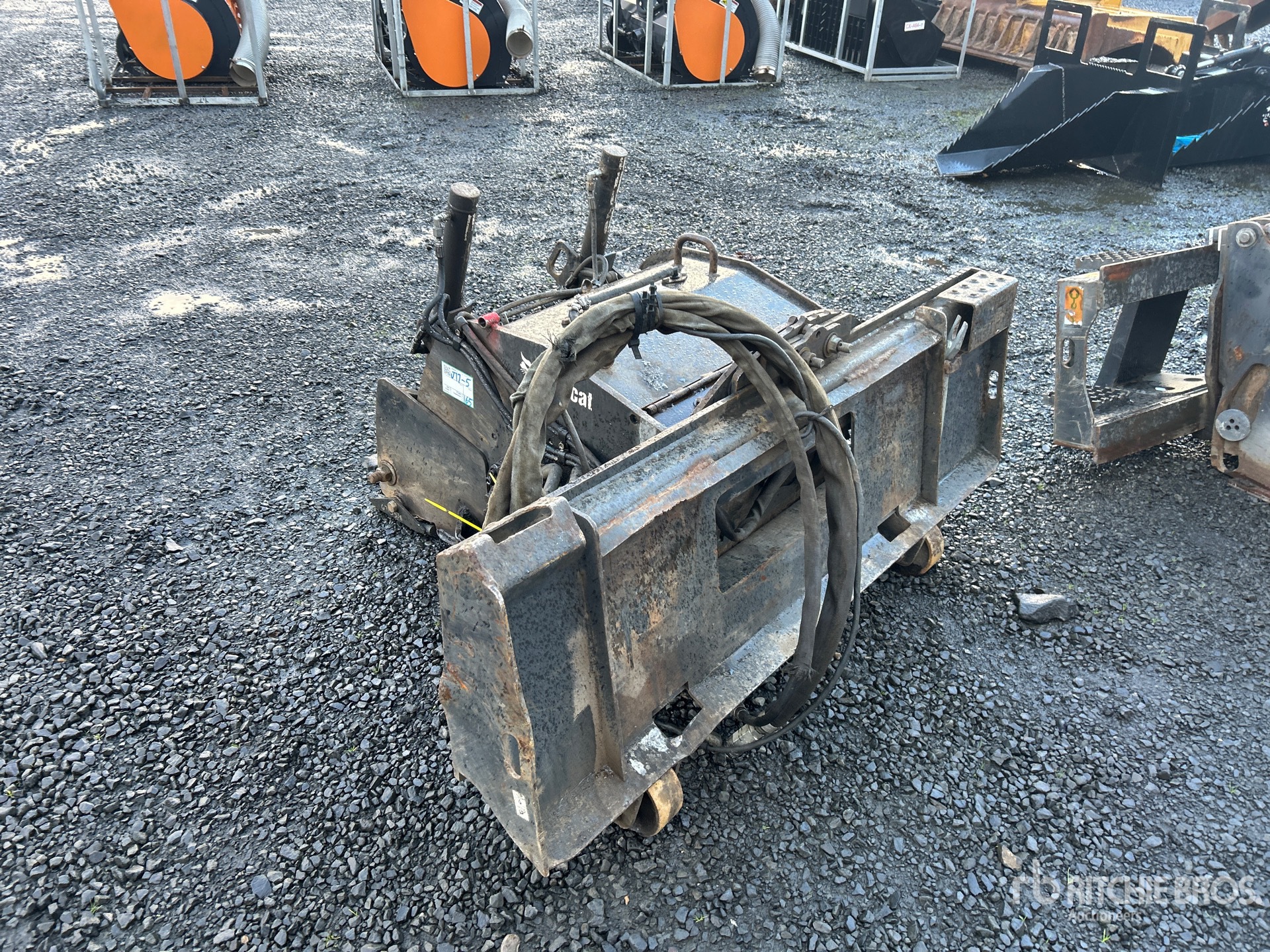 Aspect général with Image, coin avant droit