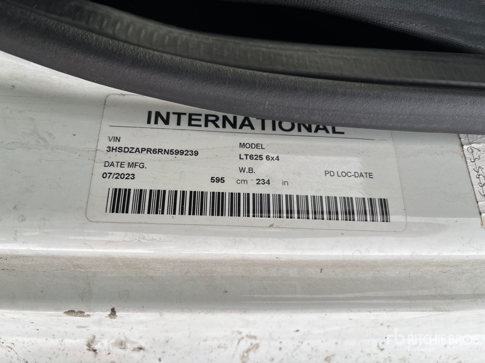 General Appearance with Numéro de série/Numéro d'identification du véhicule automobile