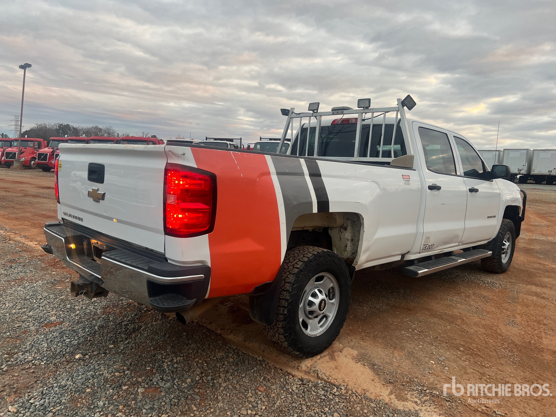 General Appearance with Bild, Ecke hinten rechts