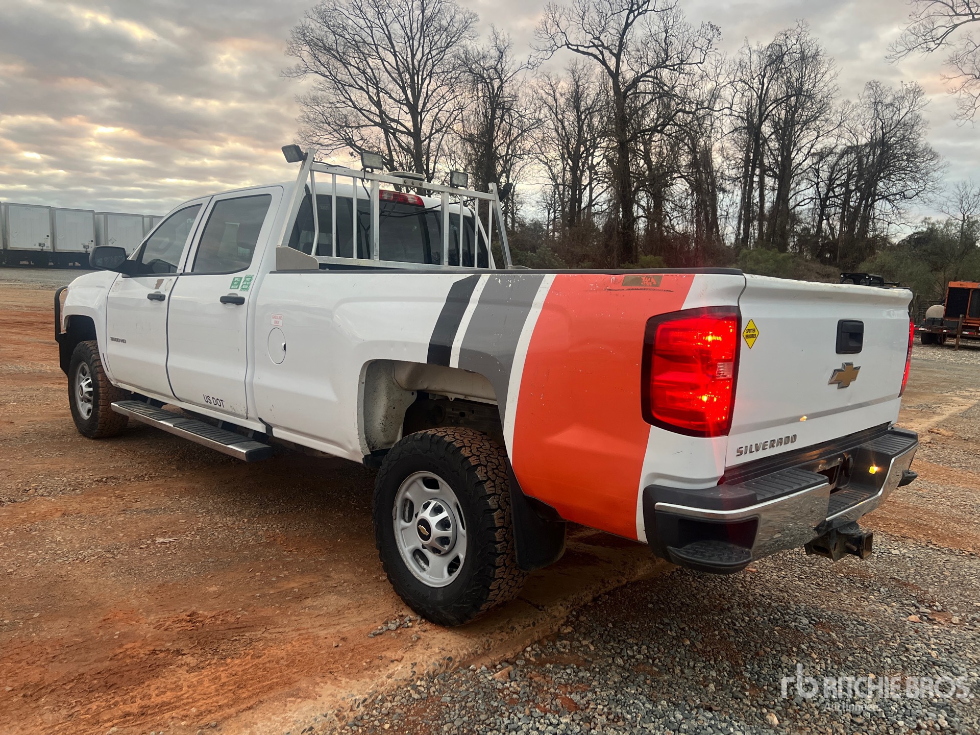 General Appearance with Bild, Ecke hinten links