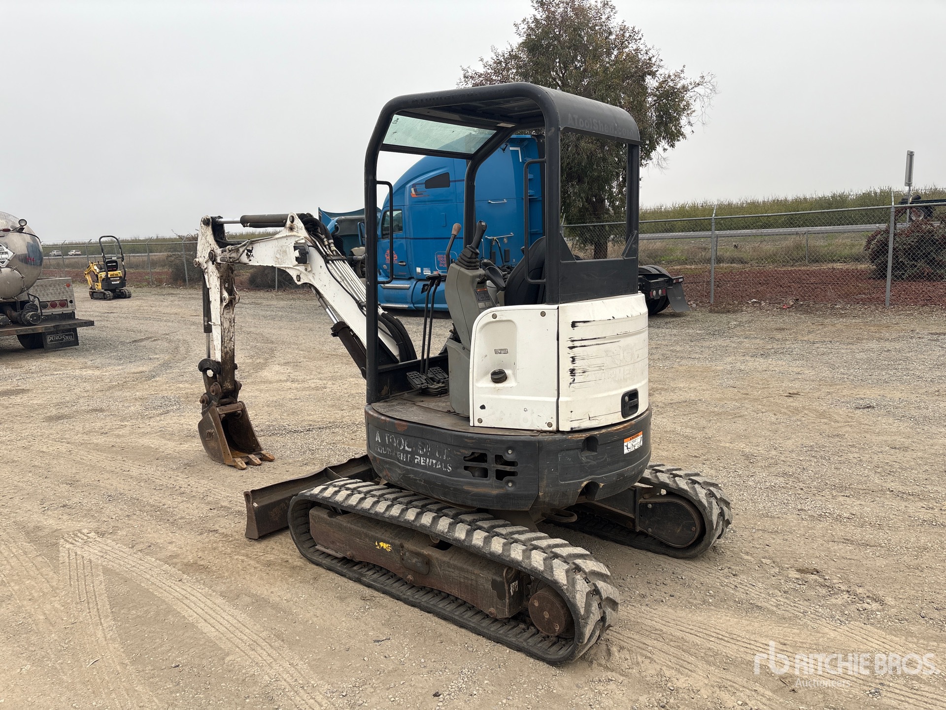 General Appearance with Picture, Left Rear Corner