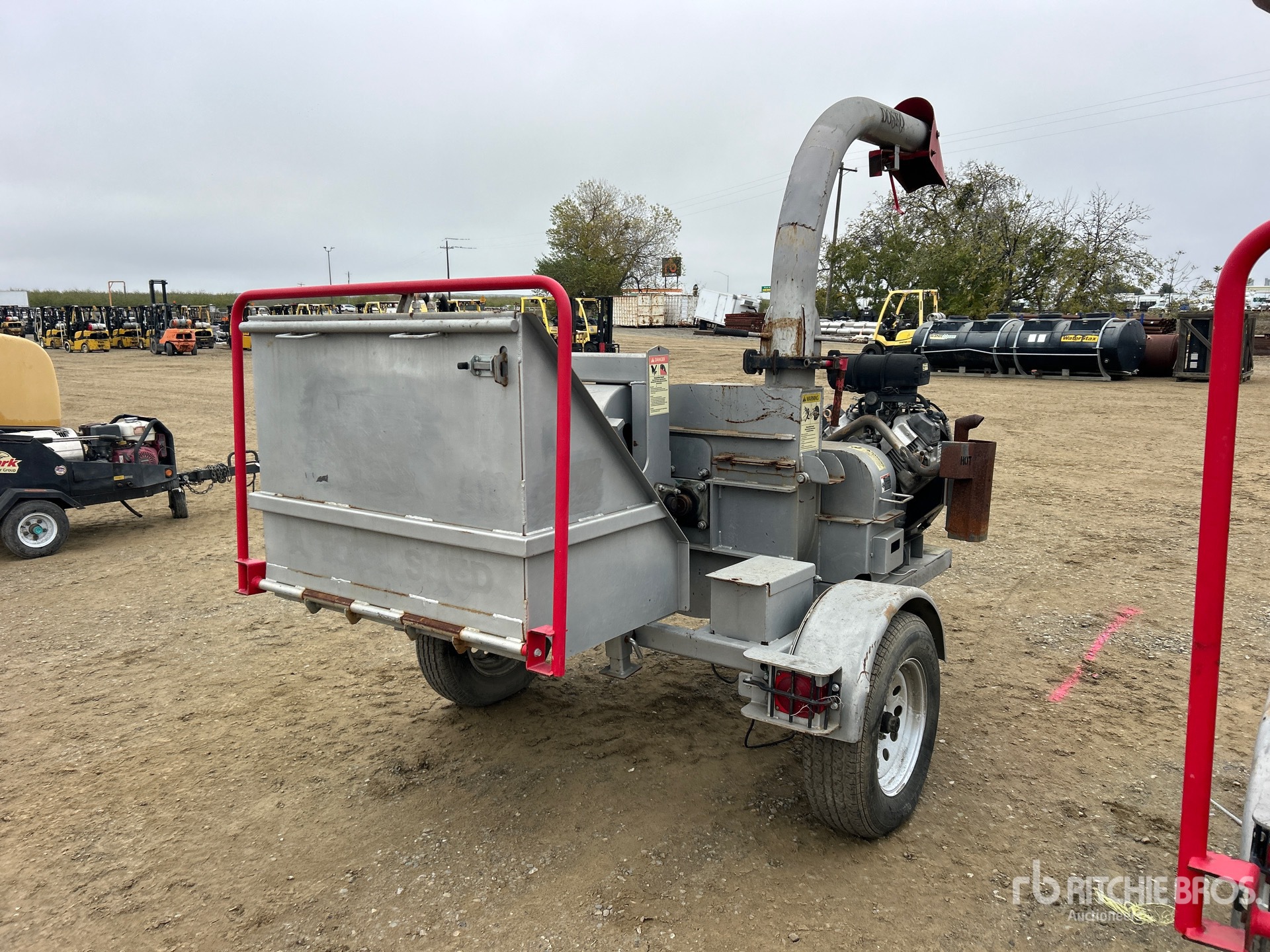 General Appearance with Imagen: esquina trasera derecha