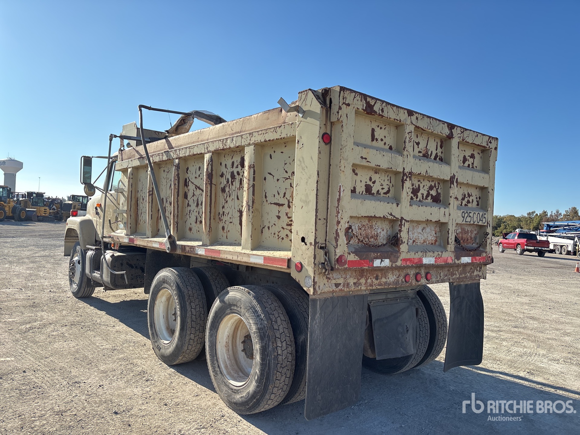 General Appearance with Imagen: esquina trasera izquierda