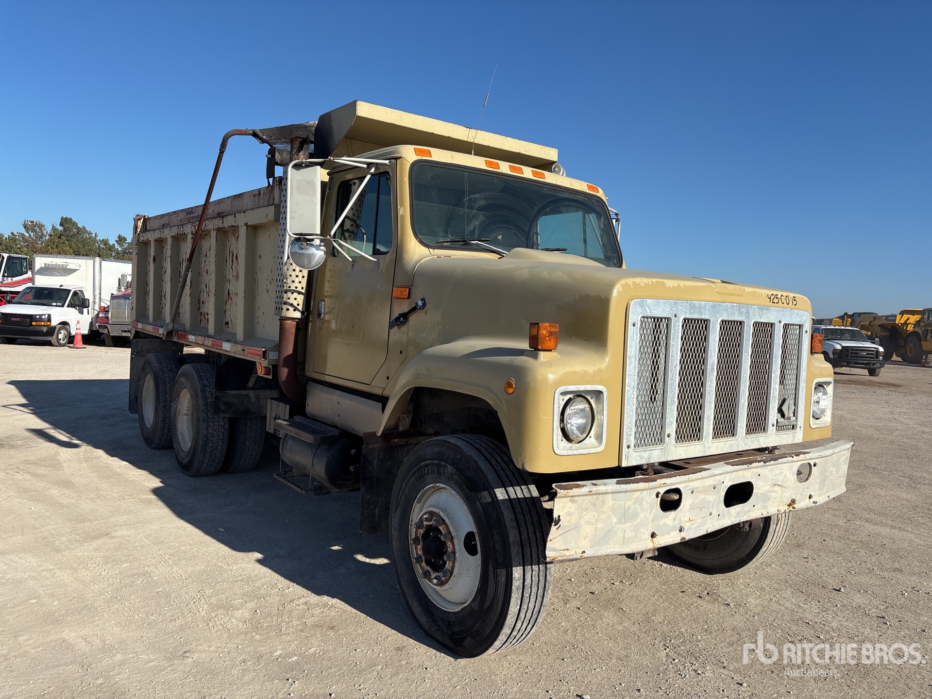 General Appearance with Imagen: esquina delantera derecha