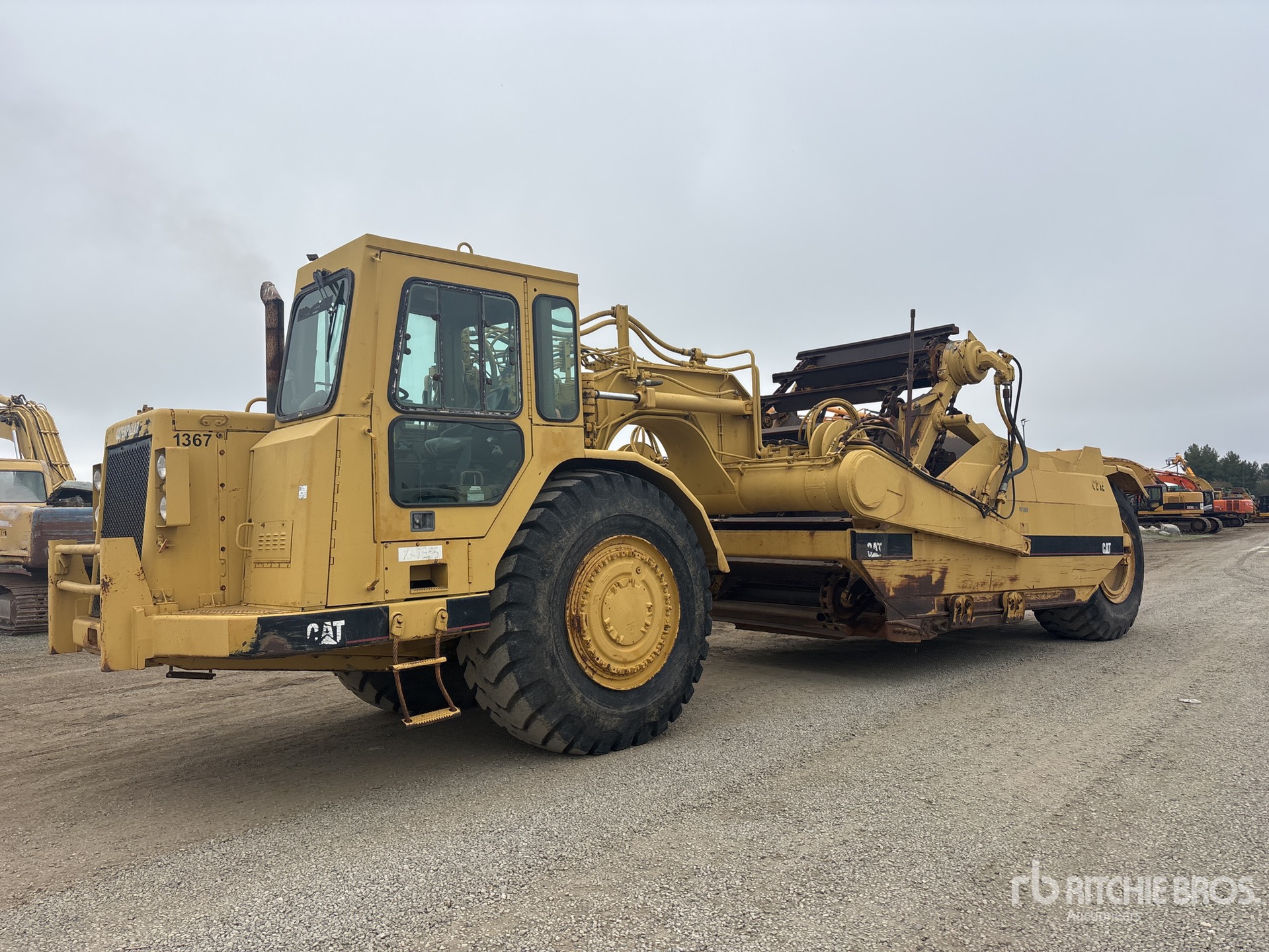 General Appearance with Featured Photo