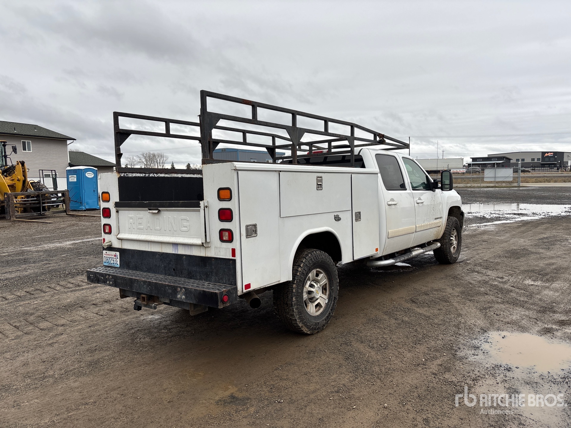 General Appearance with Picture, Right Rear Corner