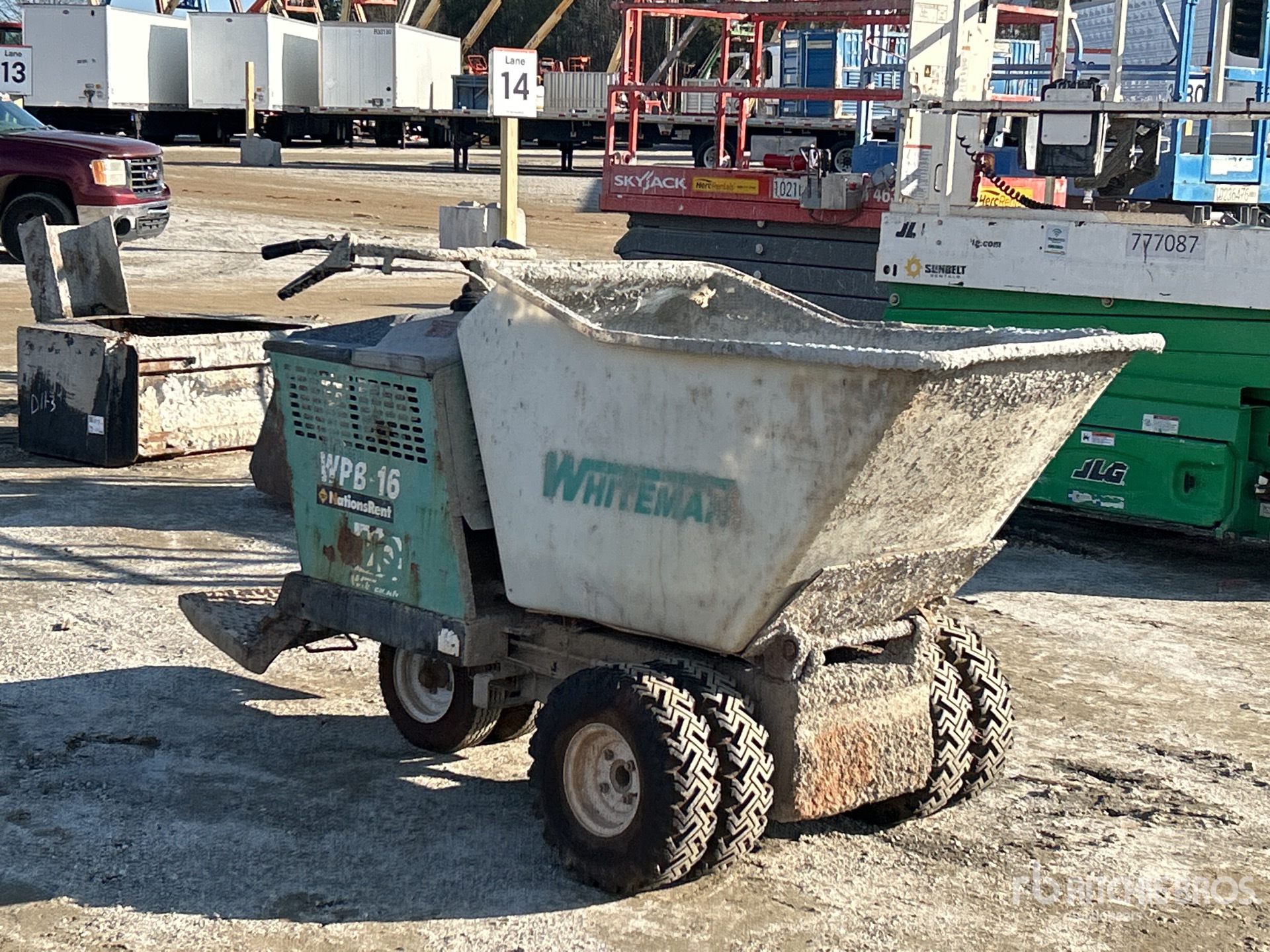 Aspect général with Image, coin avant droit