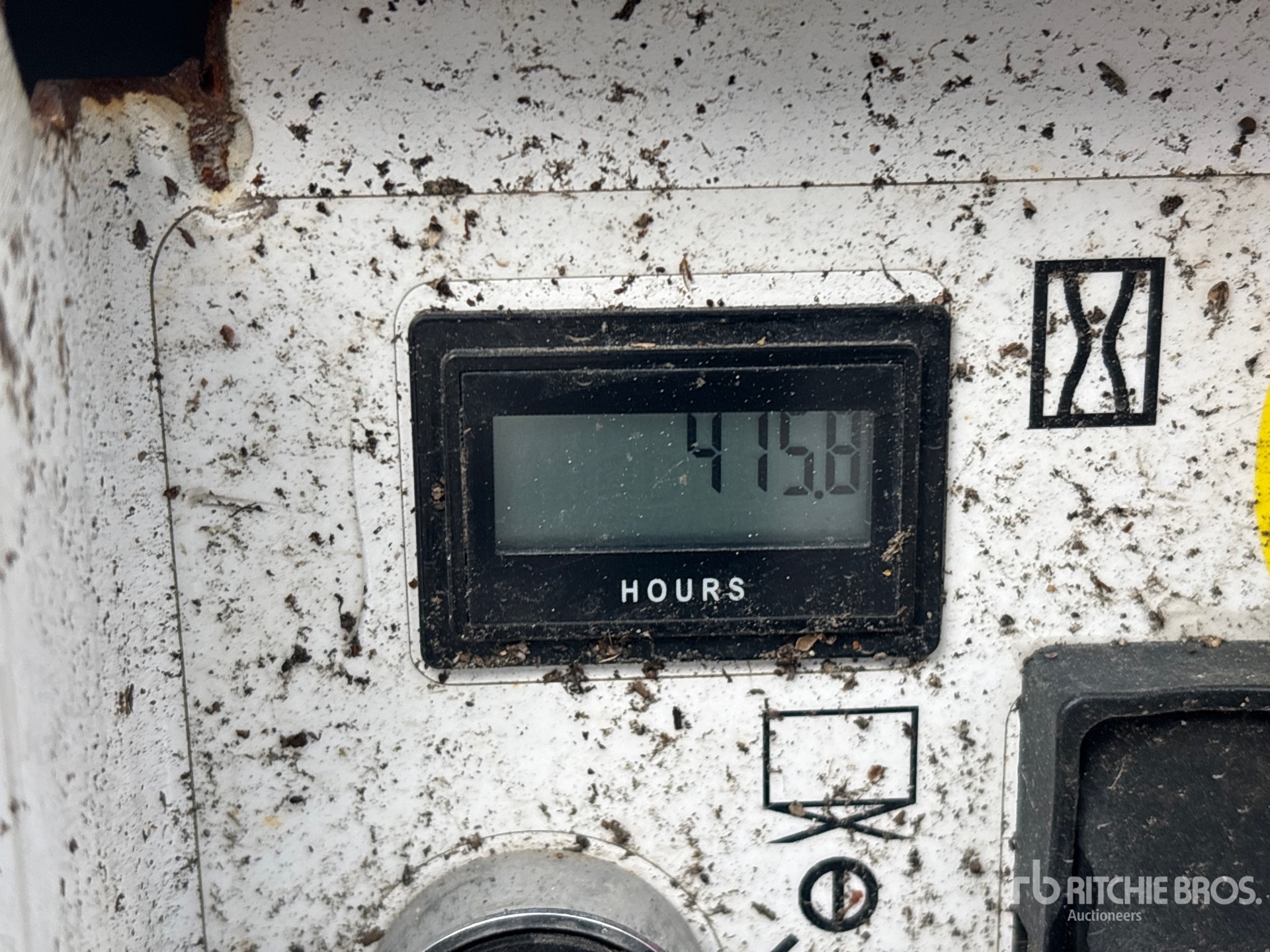 General Appearance with Hour Meter / Odometer