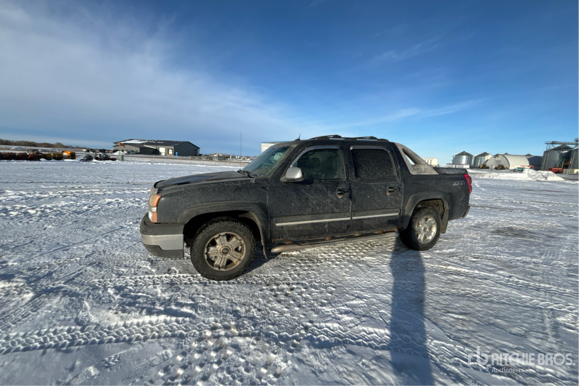 General Appearance with Picture, Left Front Corner