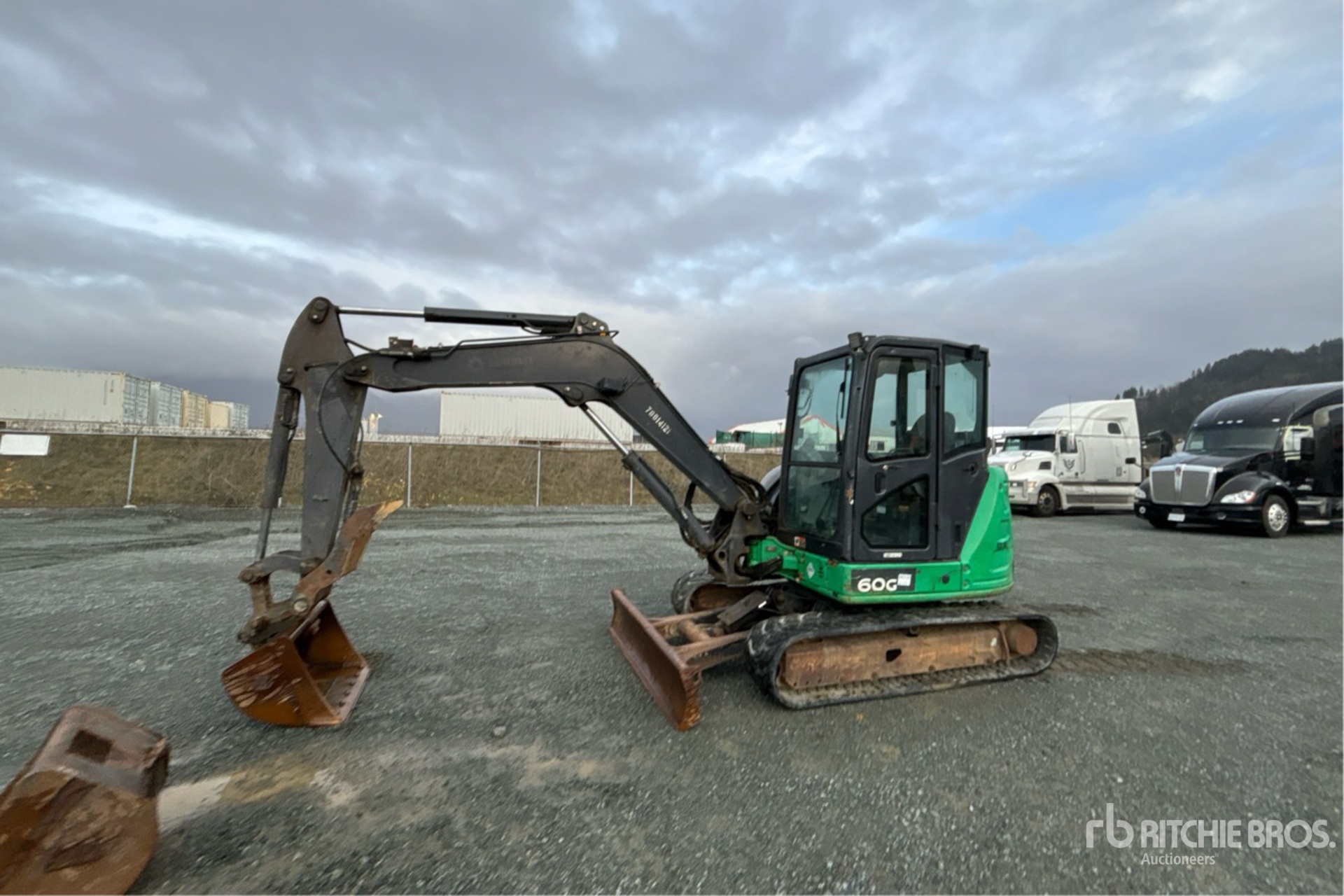 General Appearance with Imagen: esquina delantera izquierda