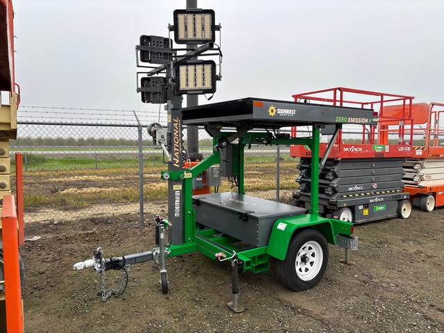 2020 National Signal LTS-160-750 Solar Light Tower