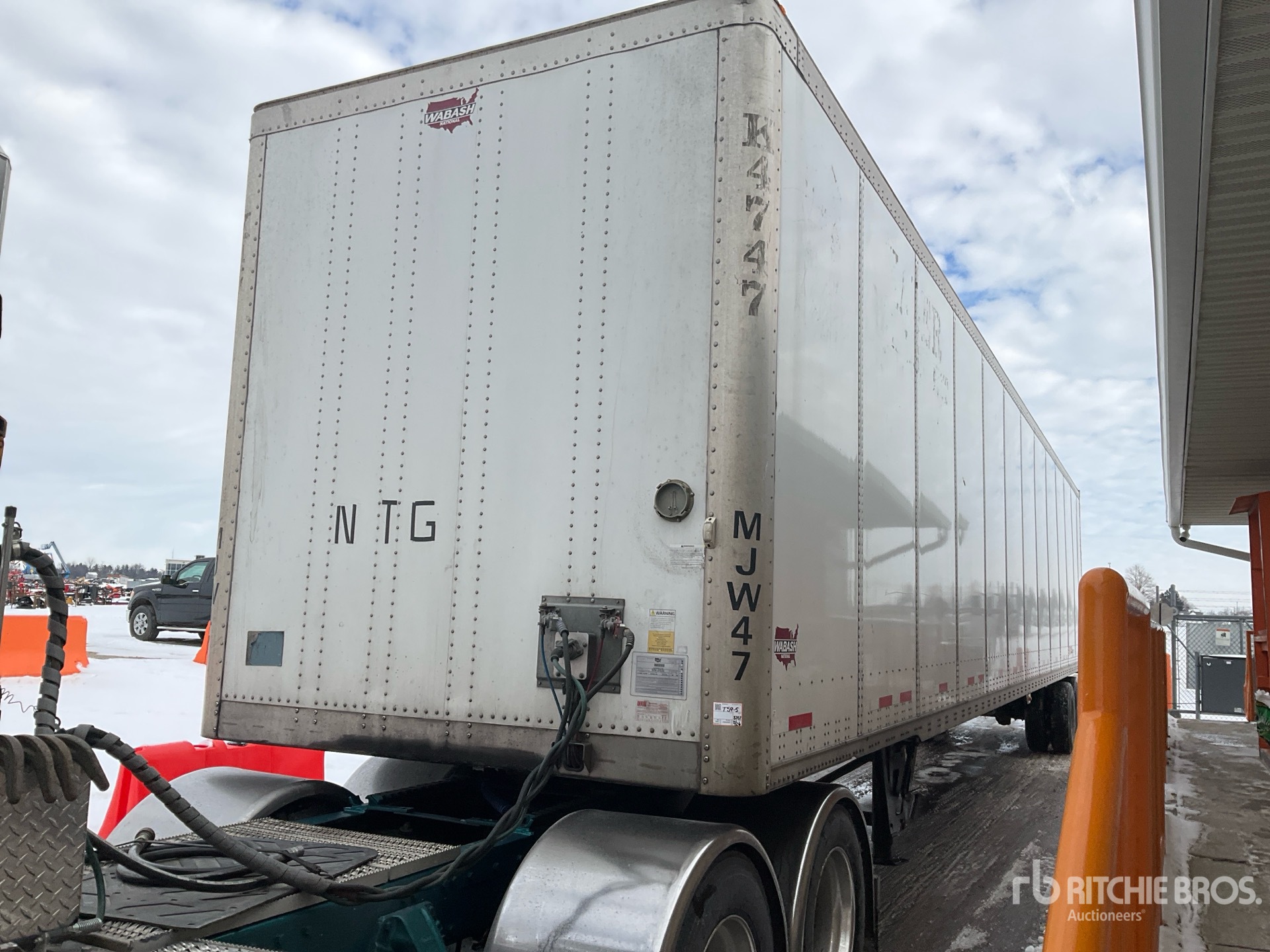 General Appearance with Featured Photo