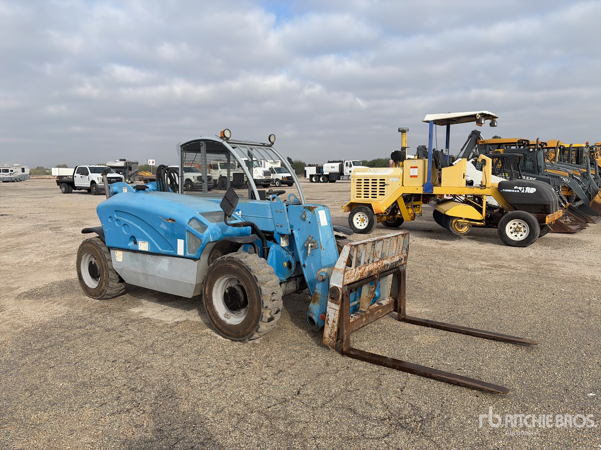 General Appearance with Image, coin avant droit