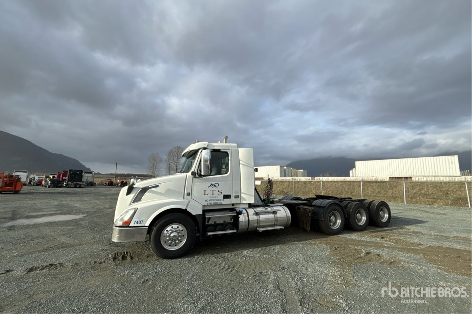 General Appearance with Picture, Left Front Corner