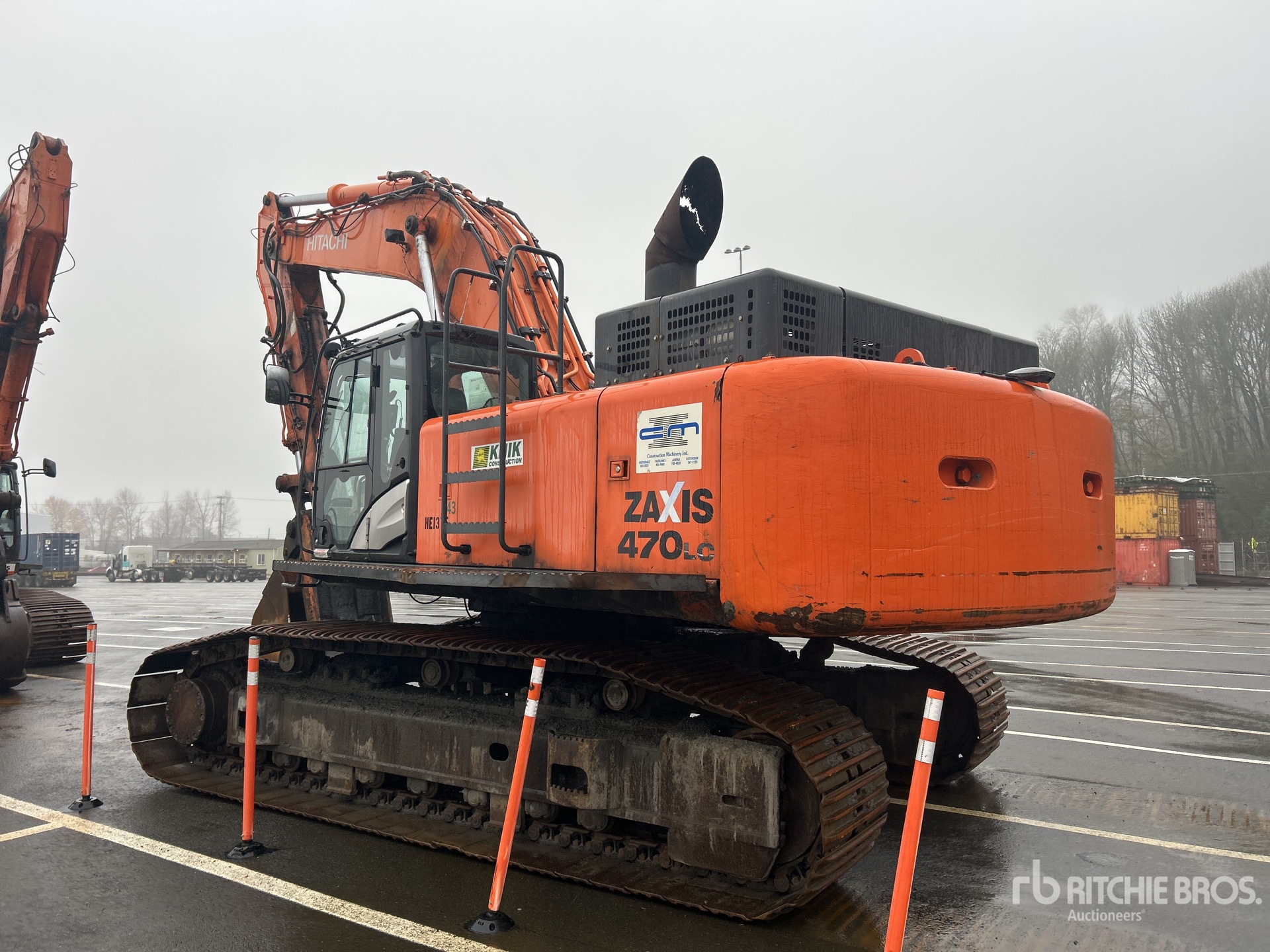 General Appearance with Foto, angolo posteriore sinistro