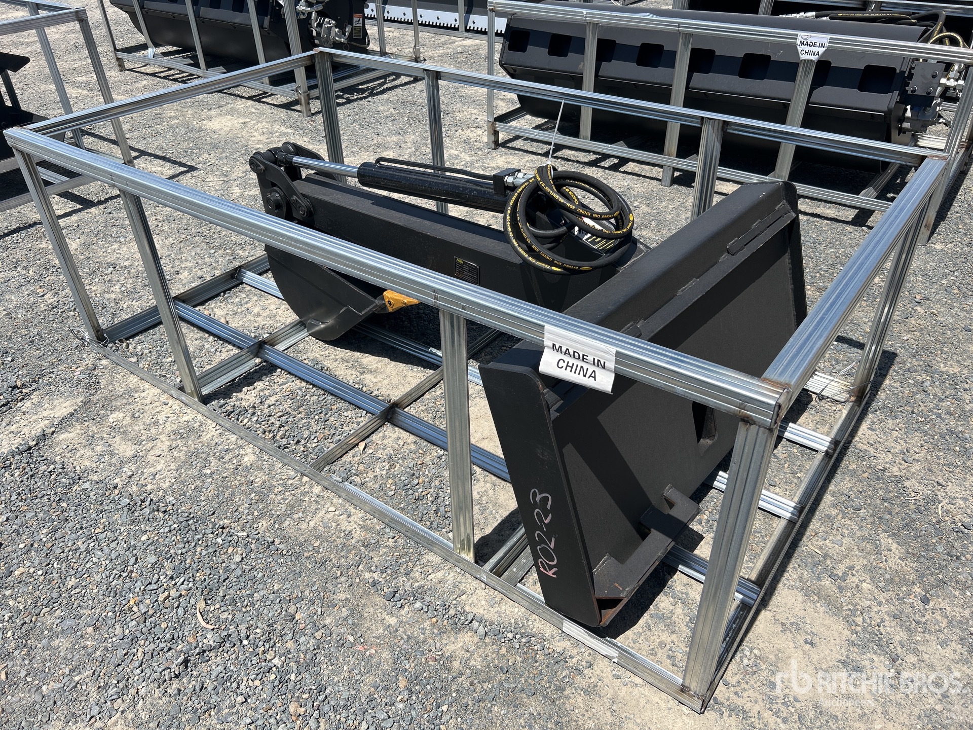 General Appearance with Picture, Left Rear Corner