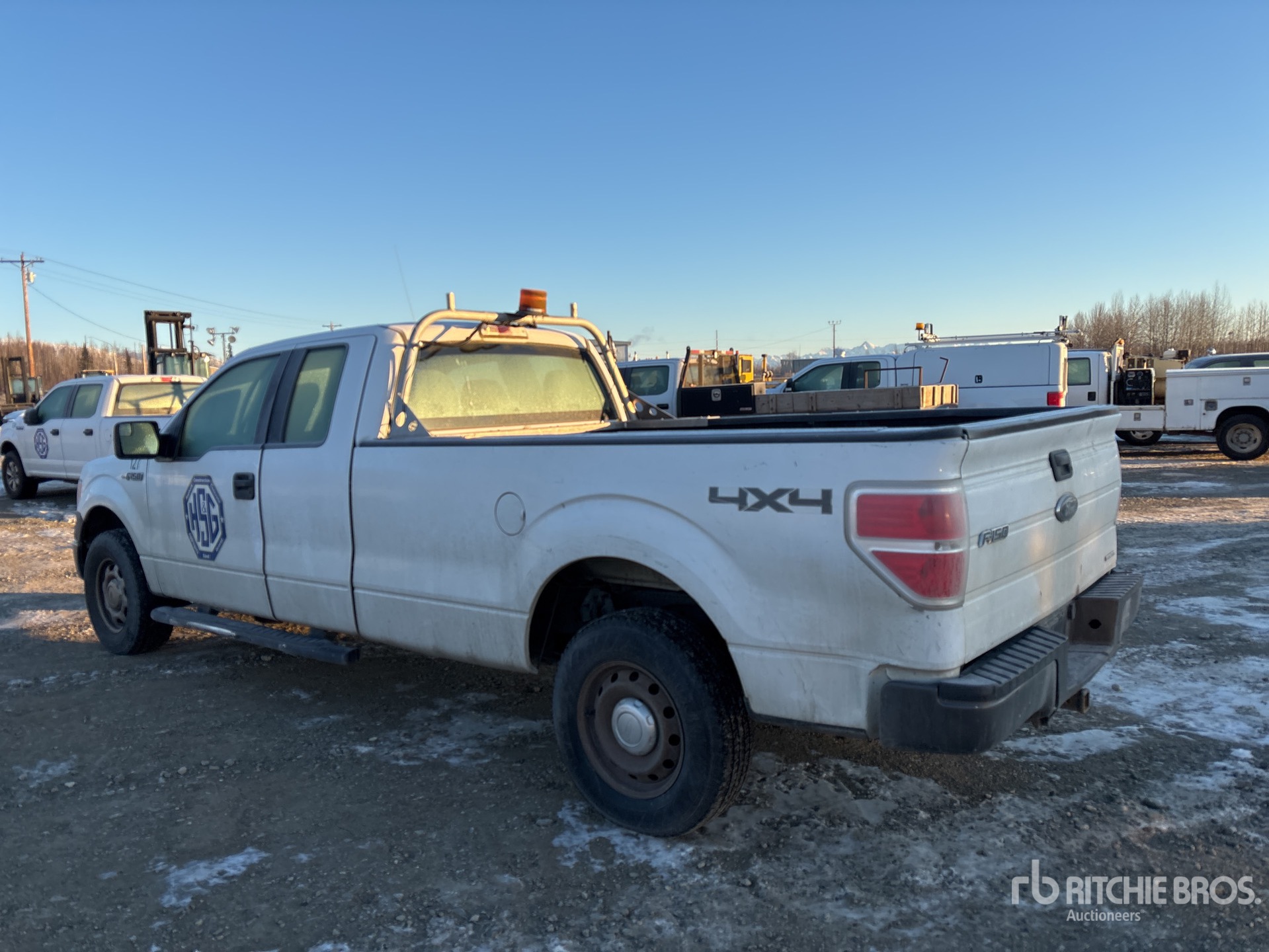 General Appearance with Picture, Left Rear Corner