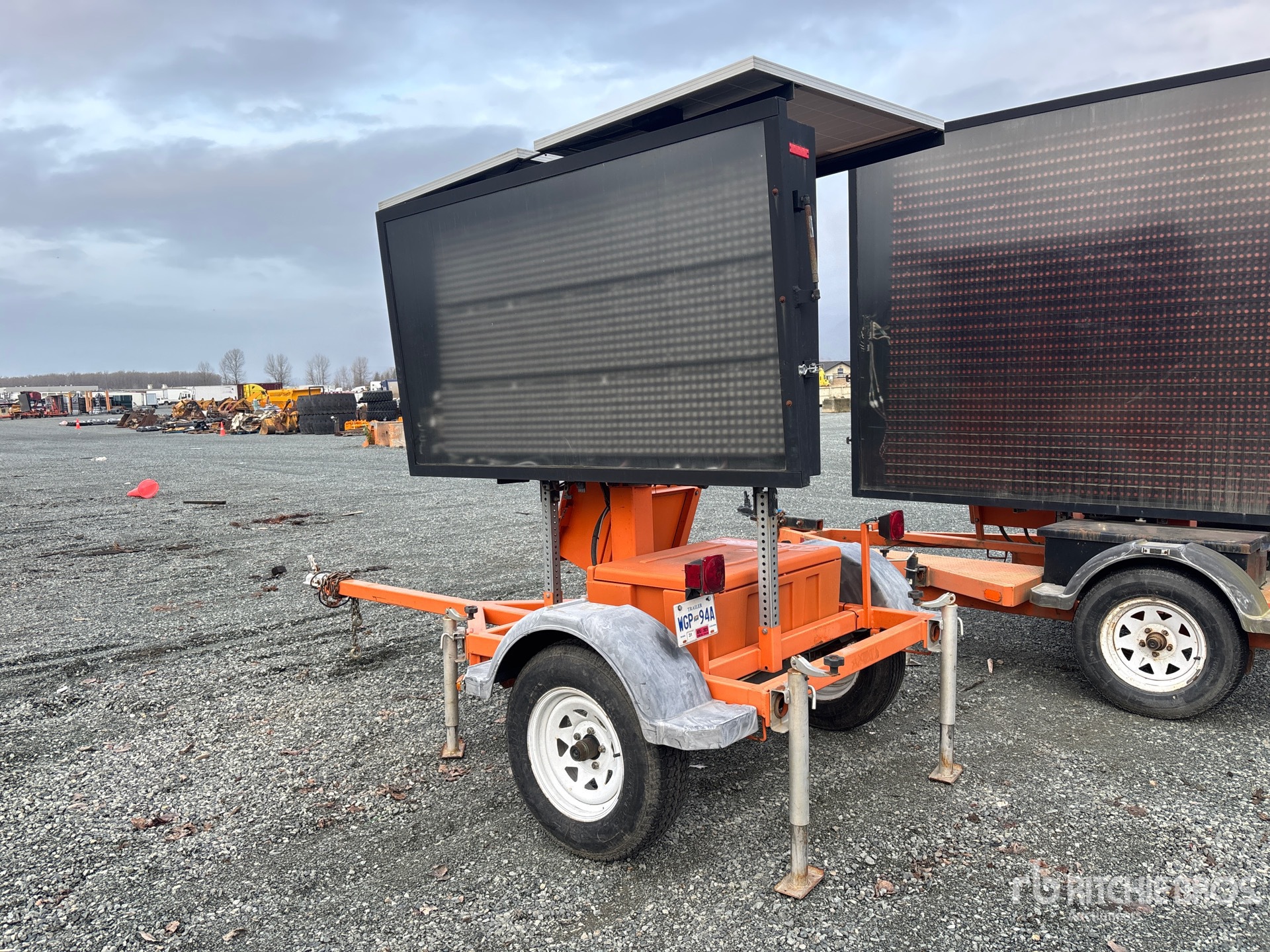 General Appearance with Picture, Left Rear Corner