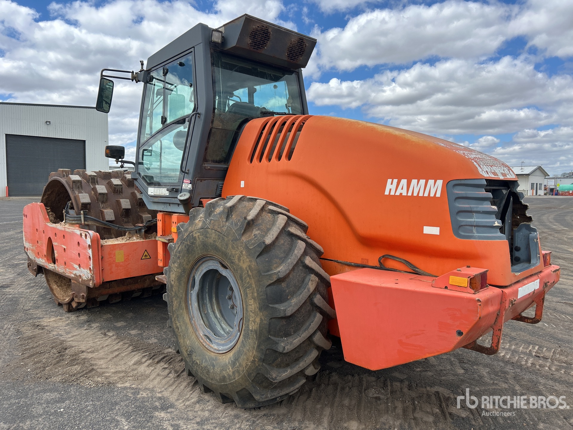 General Appearance with Image, coin arrière gauche