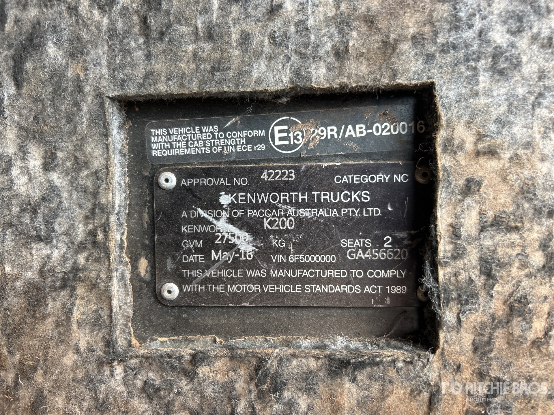 General Appearance with Numero seriale/numero d’identificazione del veicolo (VIN)