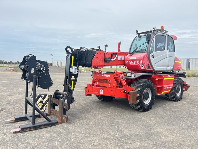 2013 Manitou MRT-X 2150+ Telehandler