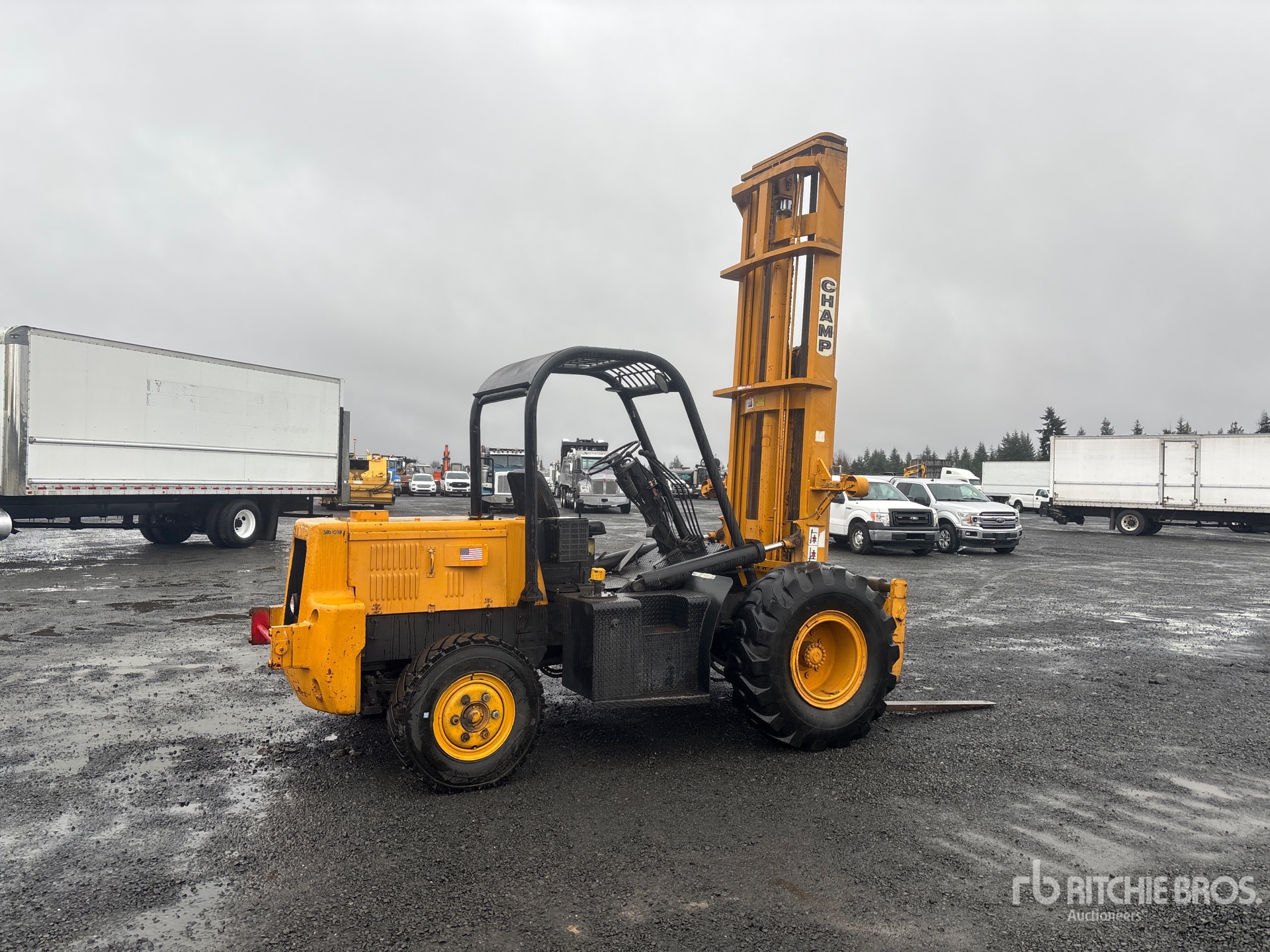 General Appearance with Picture, Right Rear Corner