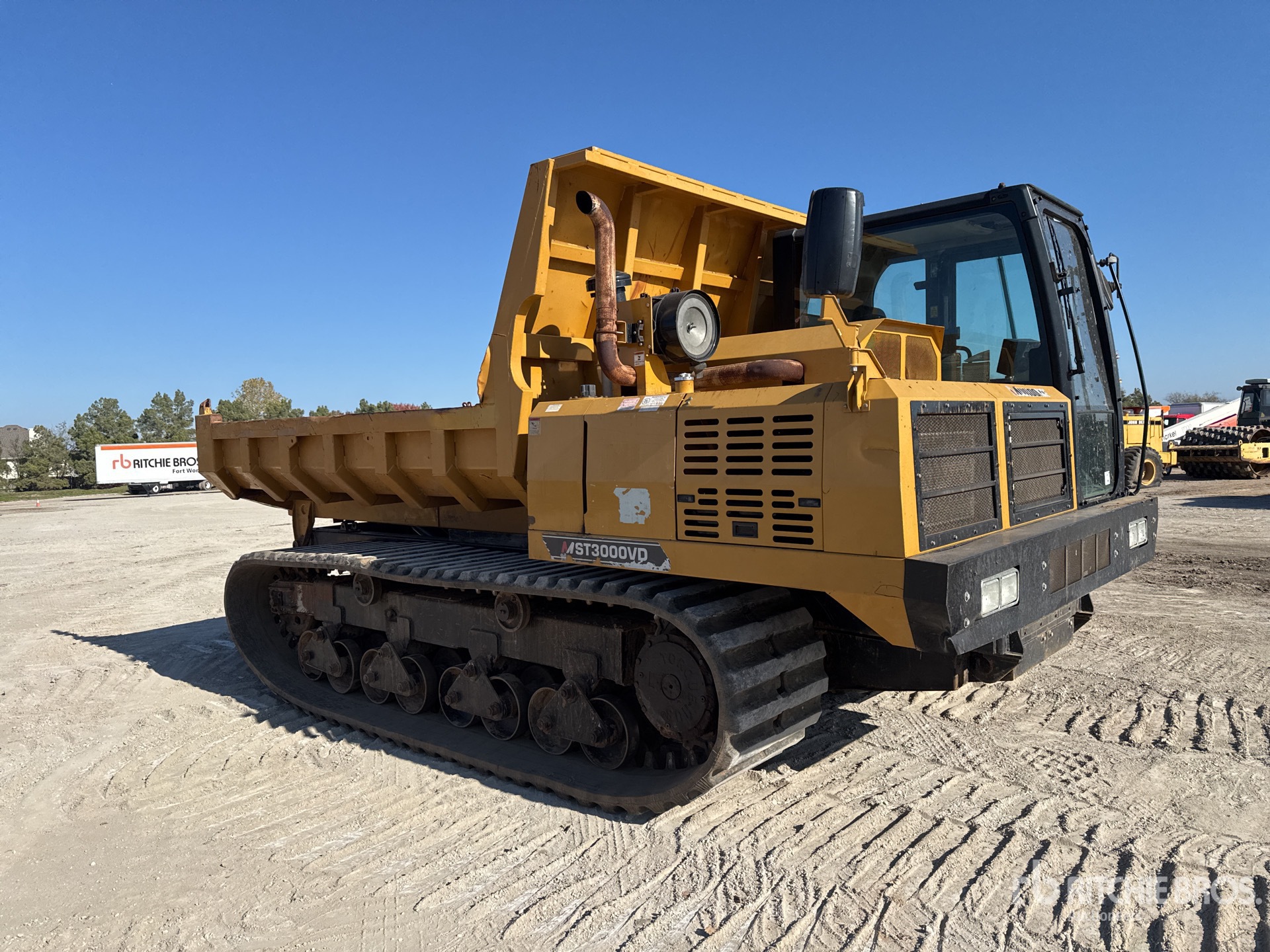 General Appearance with Bild, Ecke vorne rechts