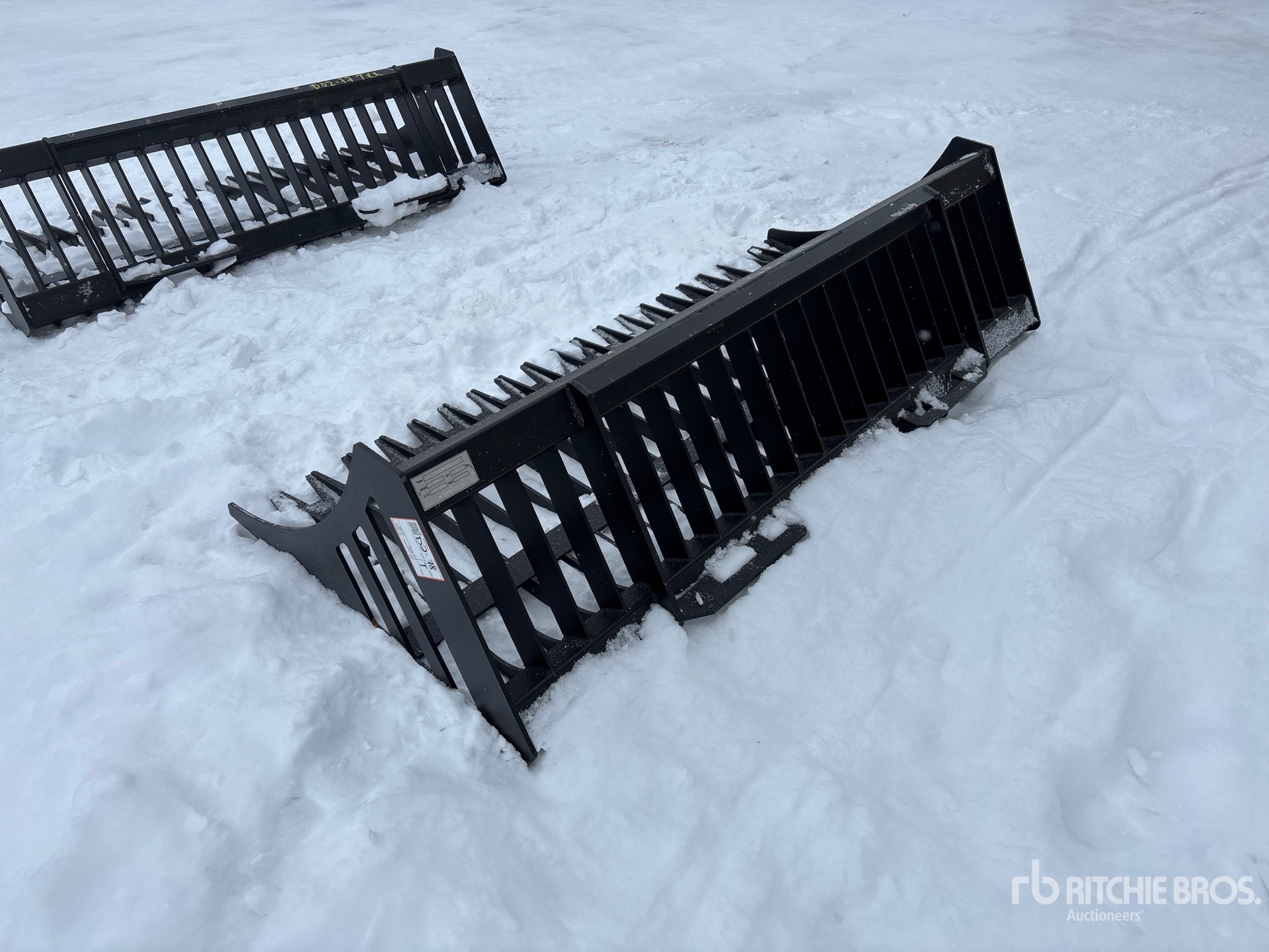 General Appearance with Foto, angolo posteriore sinistro