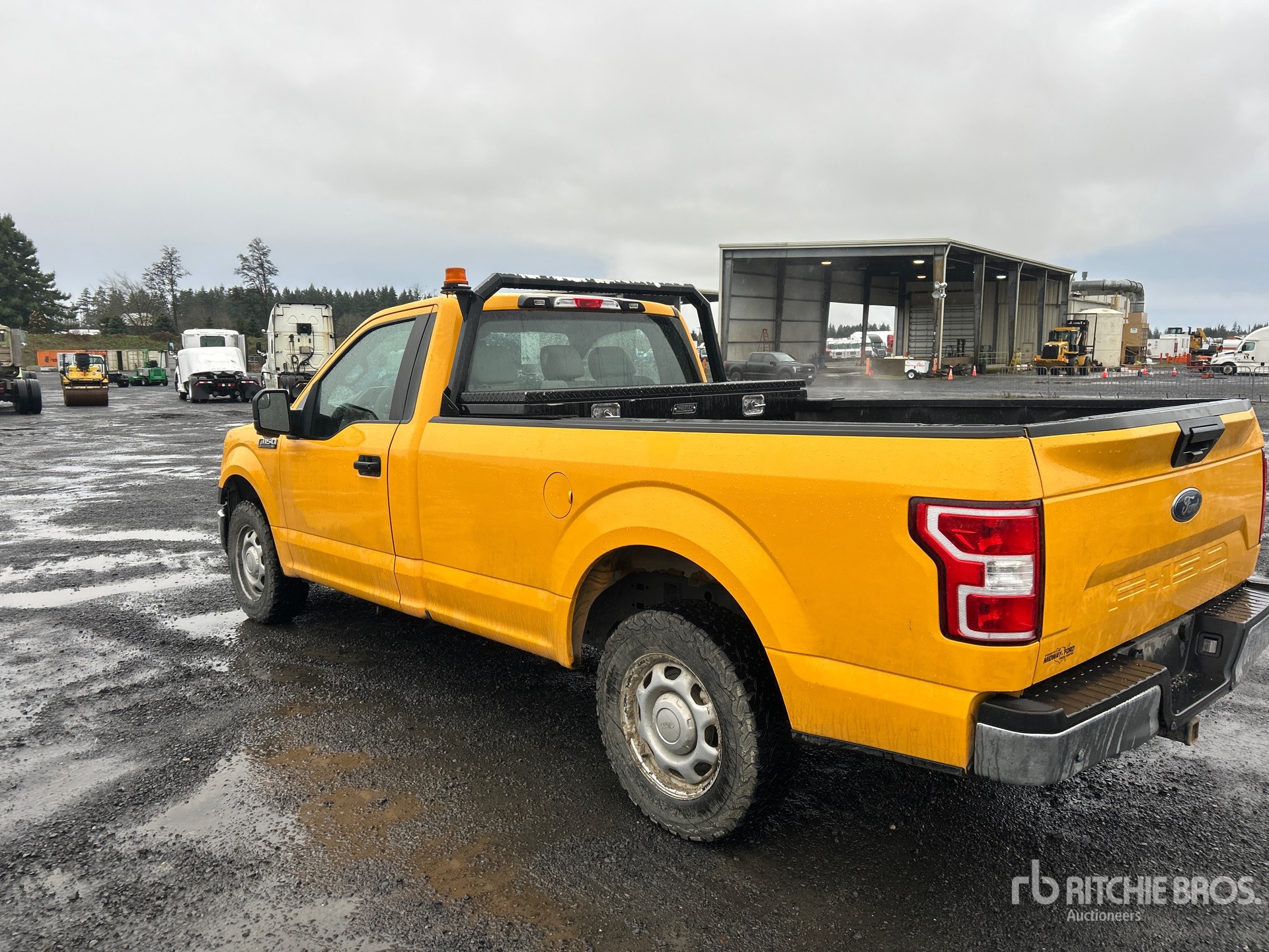 General Appearance with Picture, Left Rear Corner