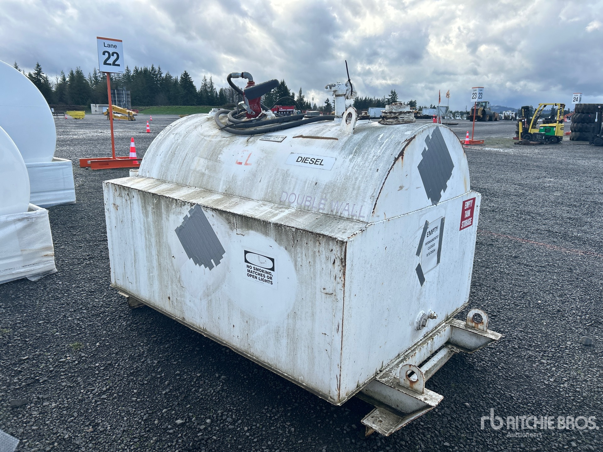 Aspect général with Image, coin arrière droit