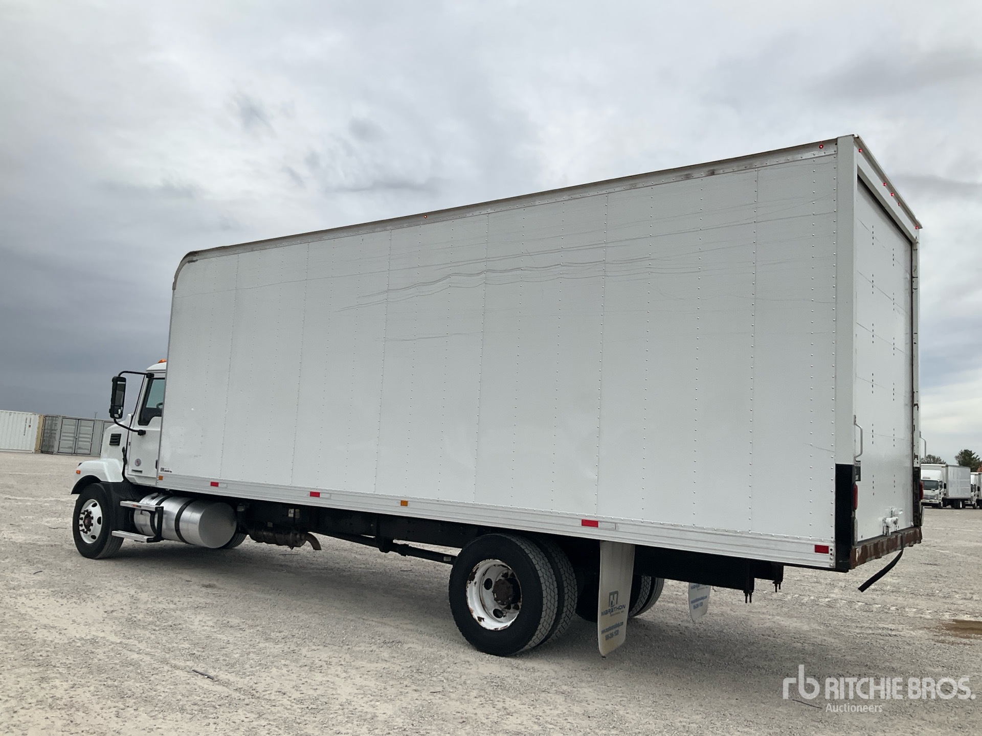 General Appearance with Imagen: esquina trasera izquierda