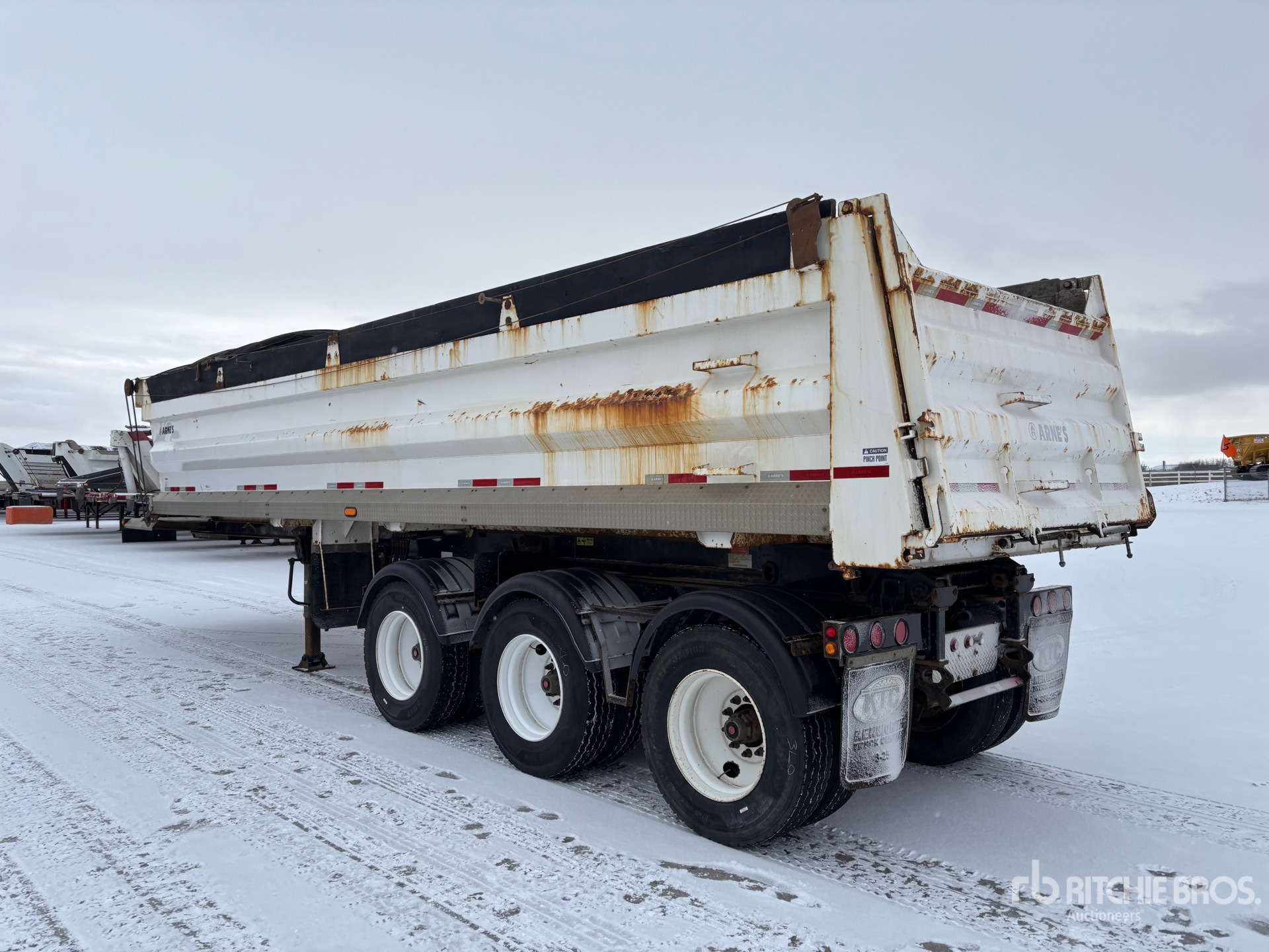 General Appearance with Bild, Ecke hinten links